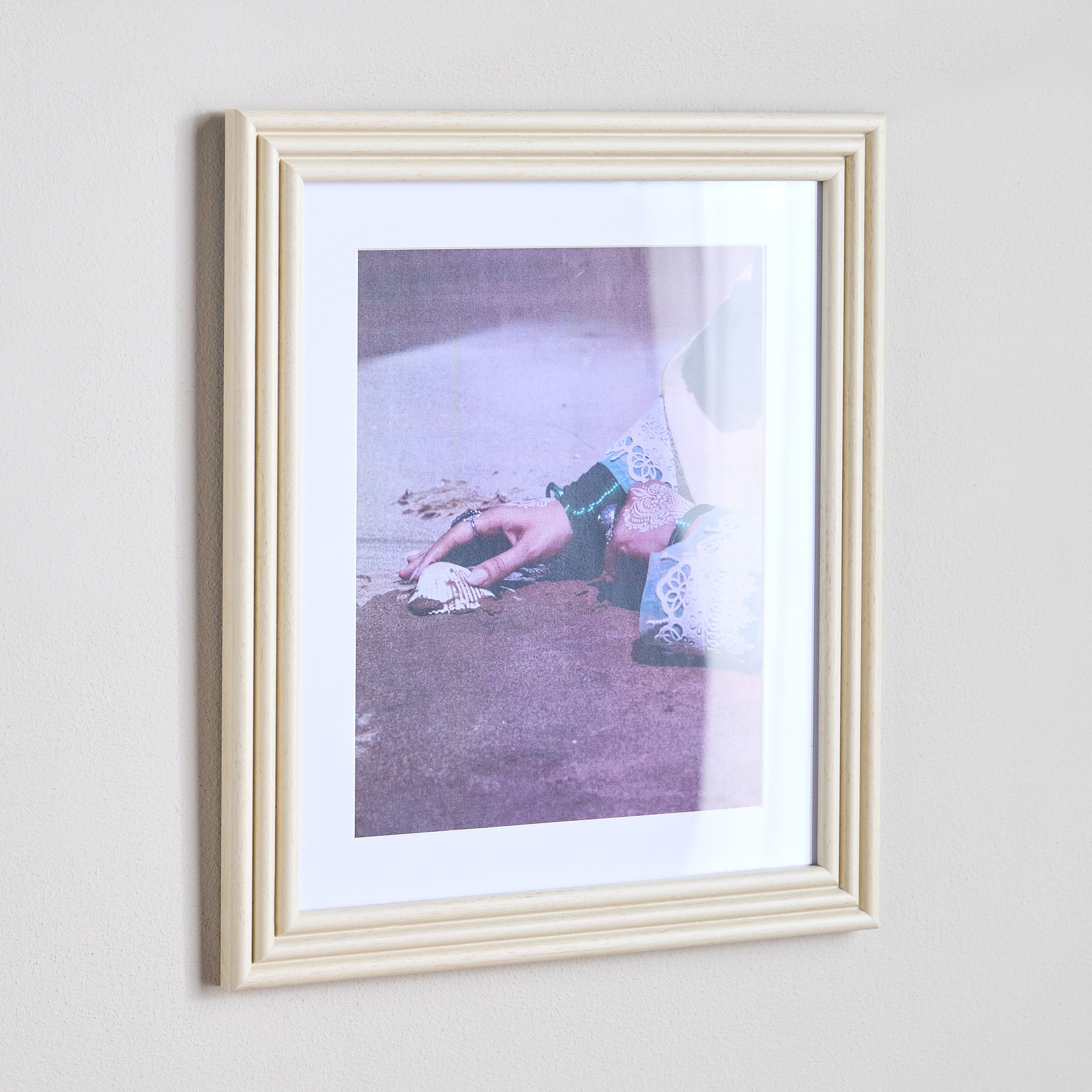 برواز صور غير لامع - أوليفيا - 21×30 سم-household-walldecorandmirrors-photoframes-image-2