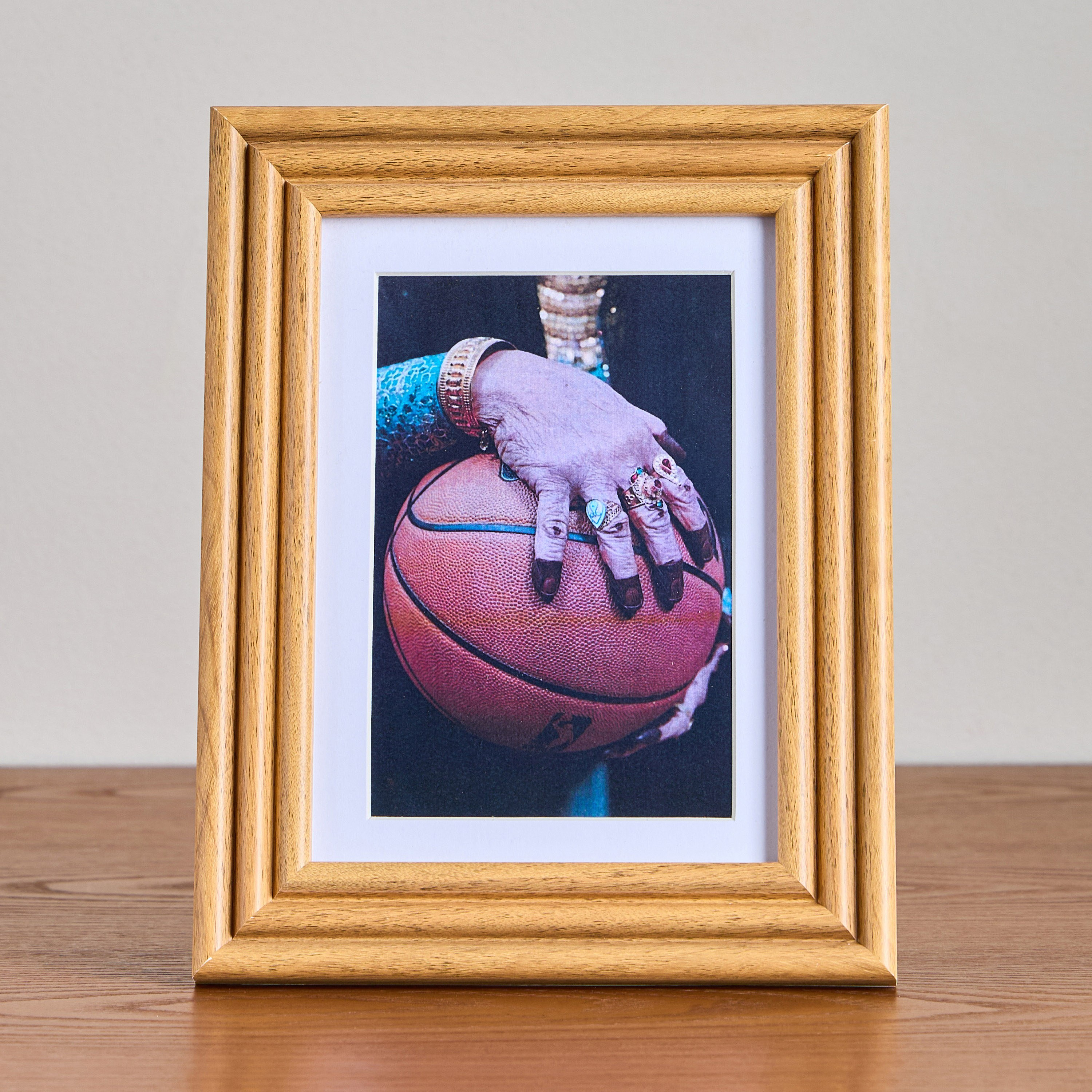 Olivia Matted Photo Frame - 18x13 cm-household-walldecorandmirrors-photoframes-image-1