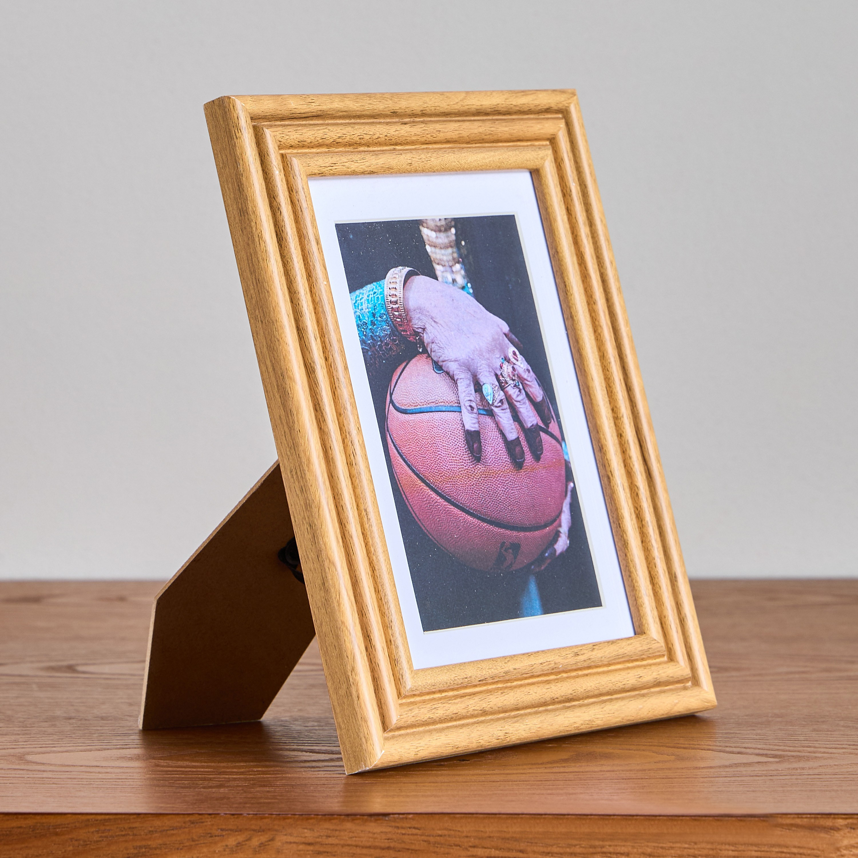 Olivia Matted Photo Frame - 18x13 cm-household-walldecorandmirrors-photoframes-image-2