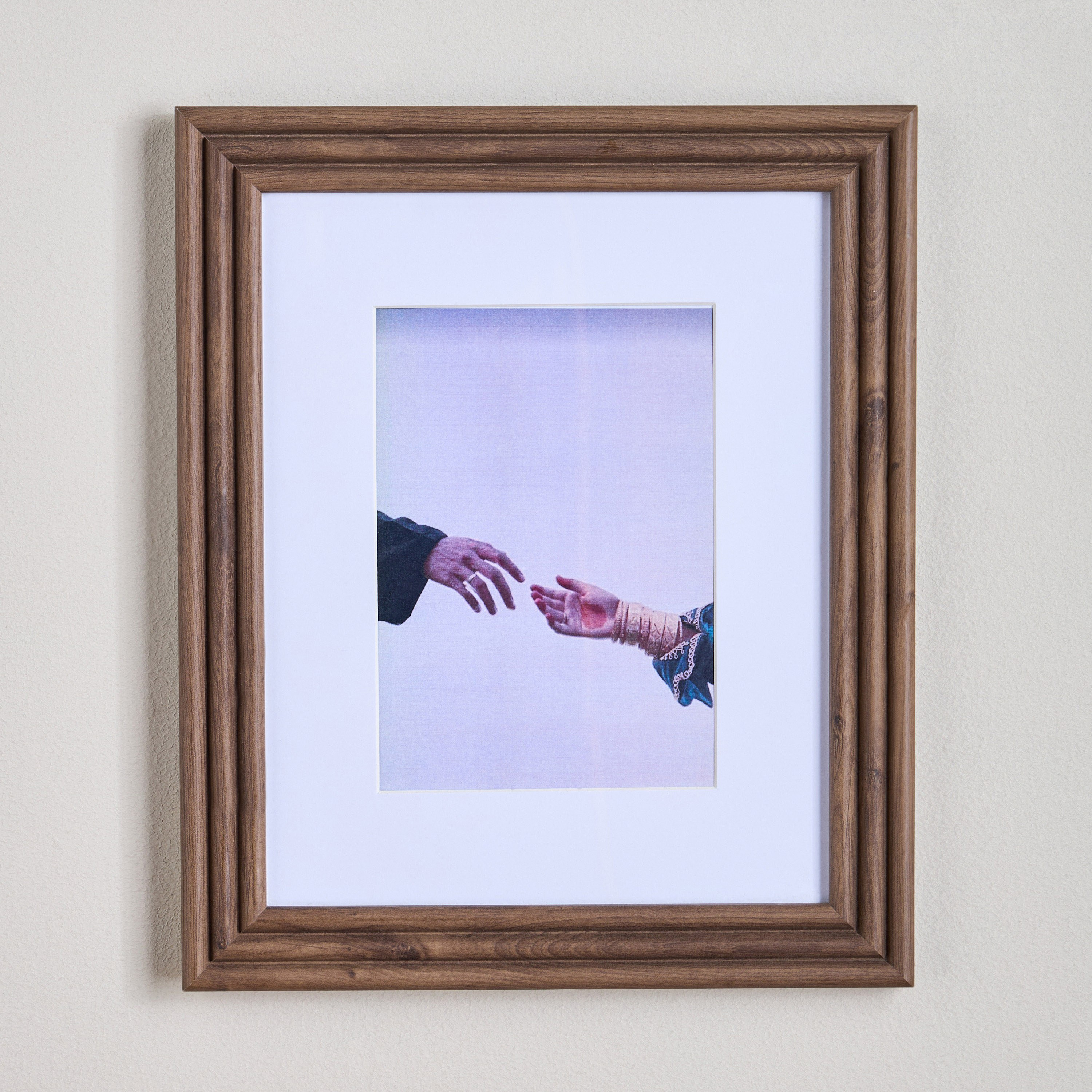 Olivia Matted Photo Frame - 26x20 cm-household-walldecorandmirrors-photoframes-image-3