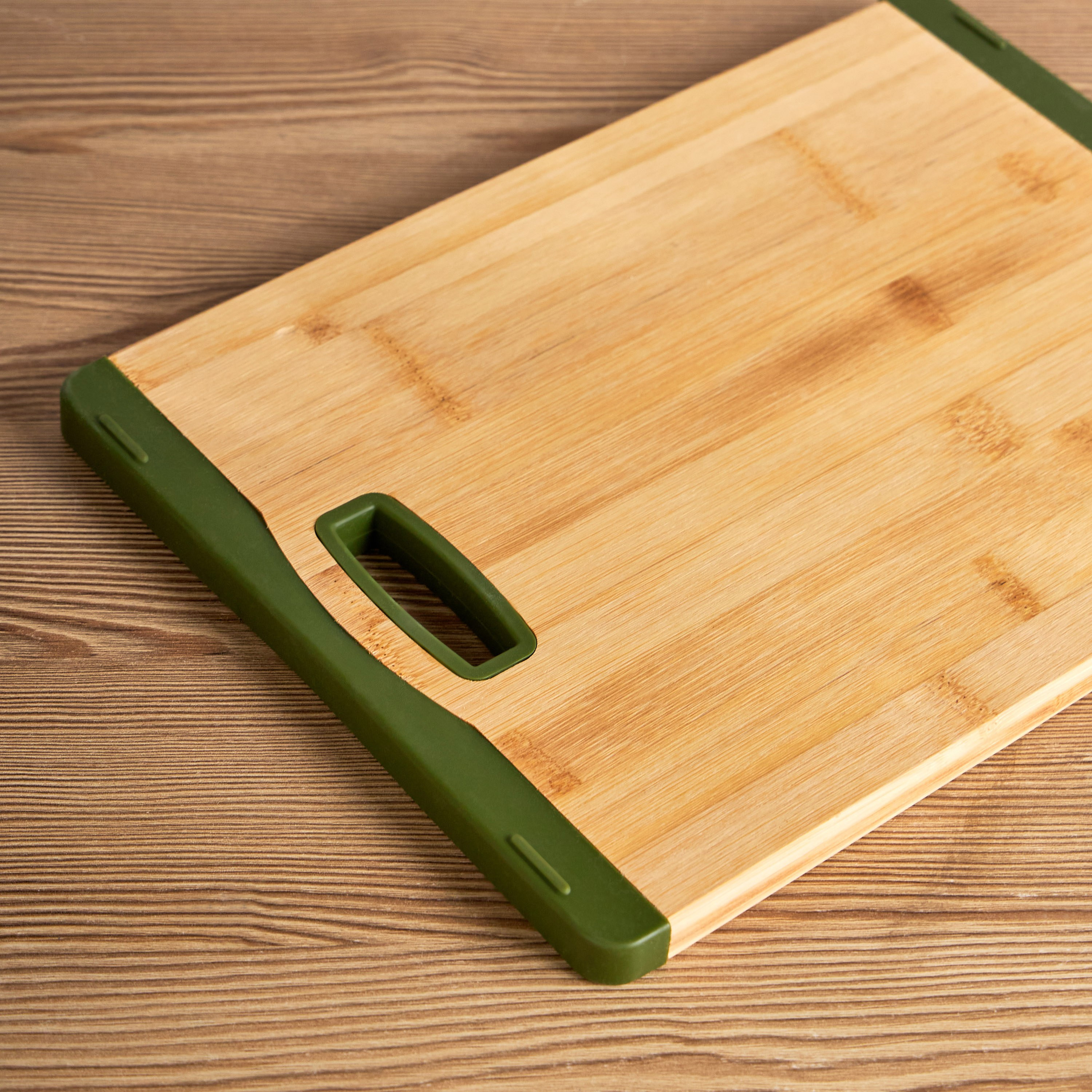 Naturelle Cutting Board - 23x31cm-household-kitchen-kitchentoolsandutensils-cuttingboards-image-2