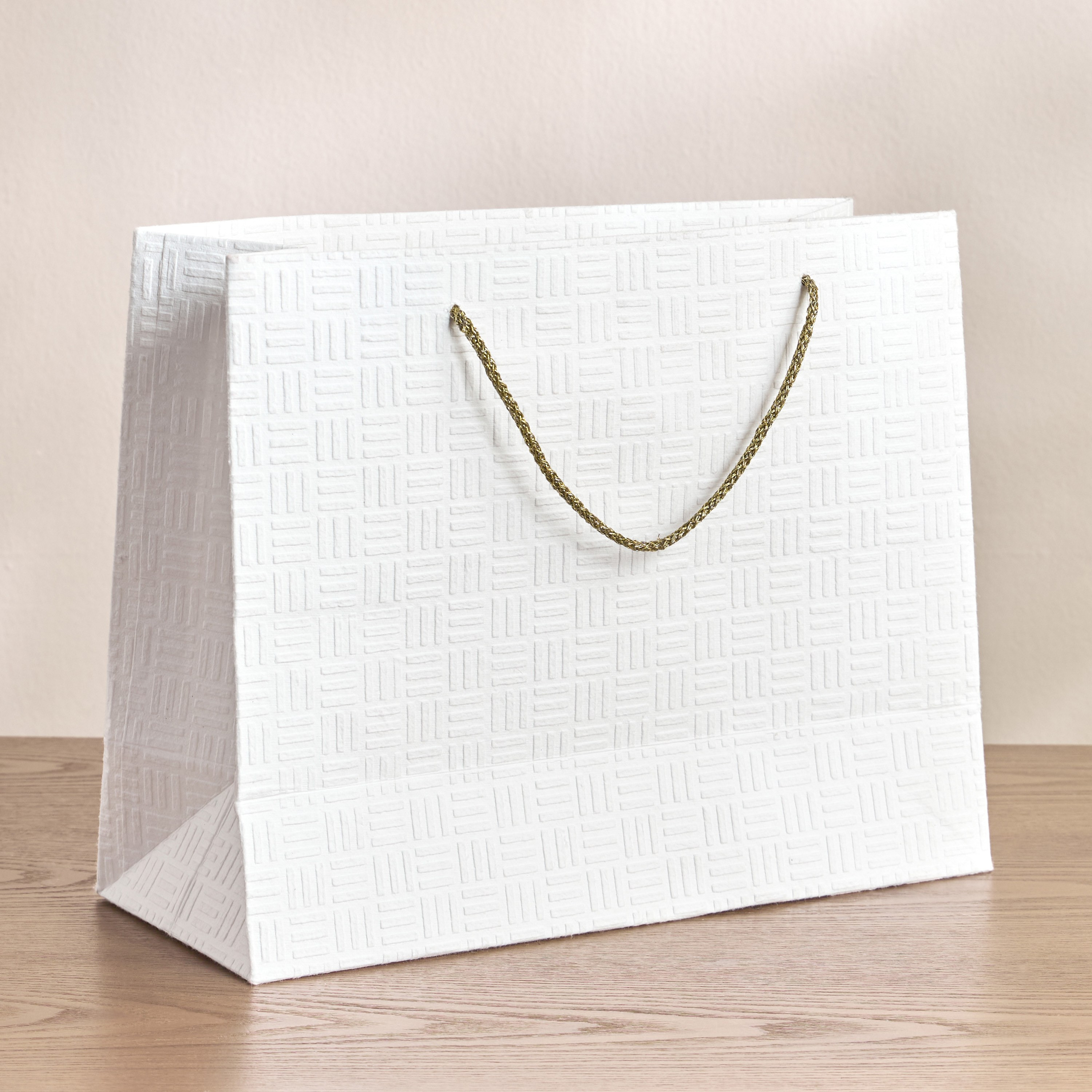 Shop Columbo Paper Gift Bag - 38x30.5x15.6 cm Online | Home Centre UAE