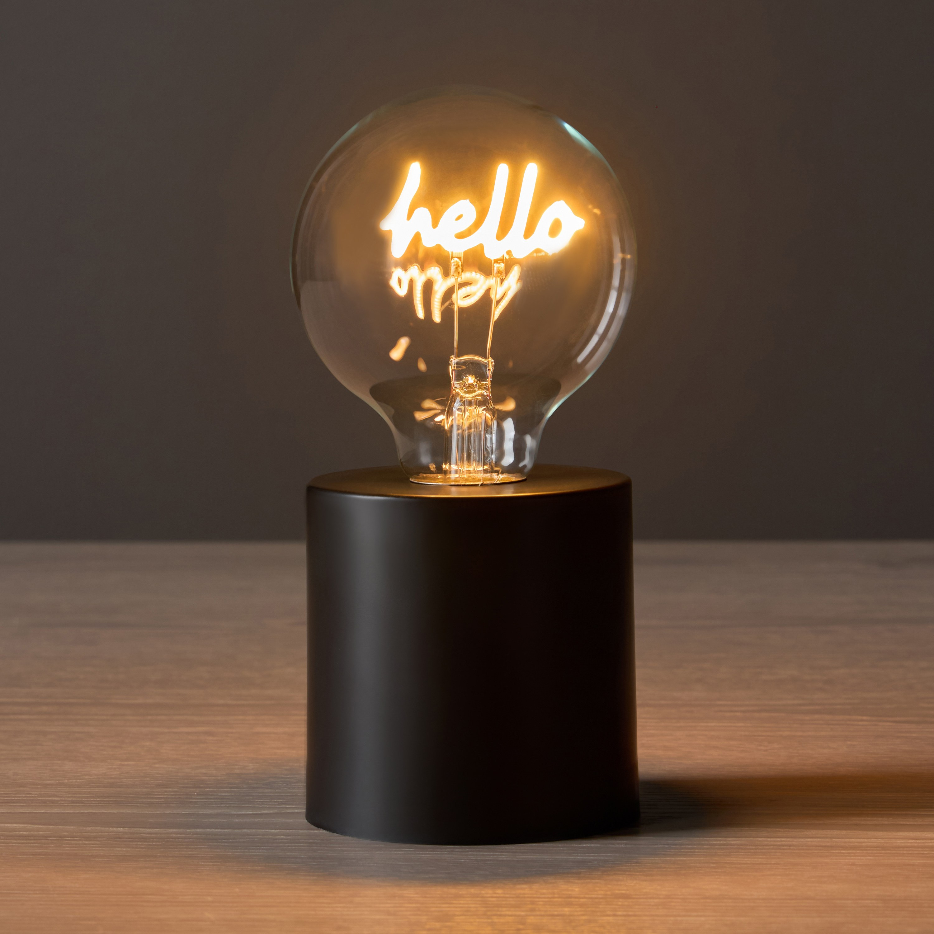مصباح ديكور بأسلاك إل إي دي بتصميم هاللو-household-lighting-decorativelighting-noveltylights-image-2