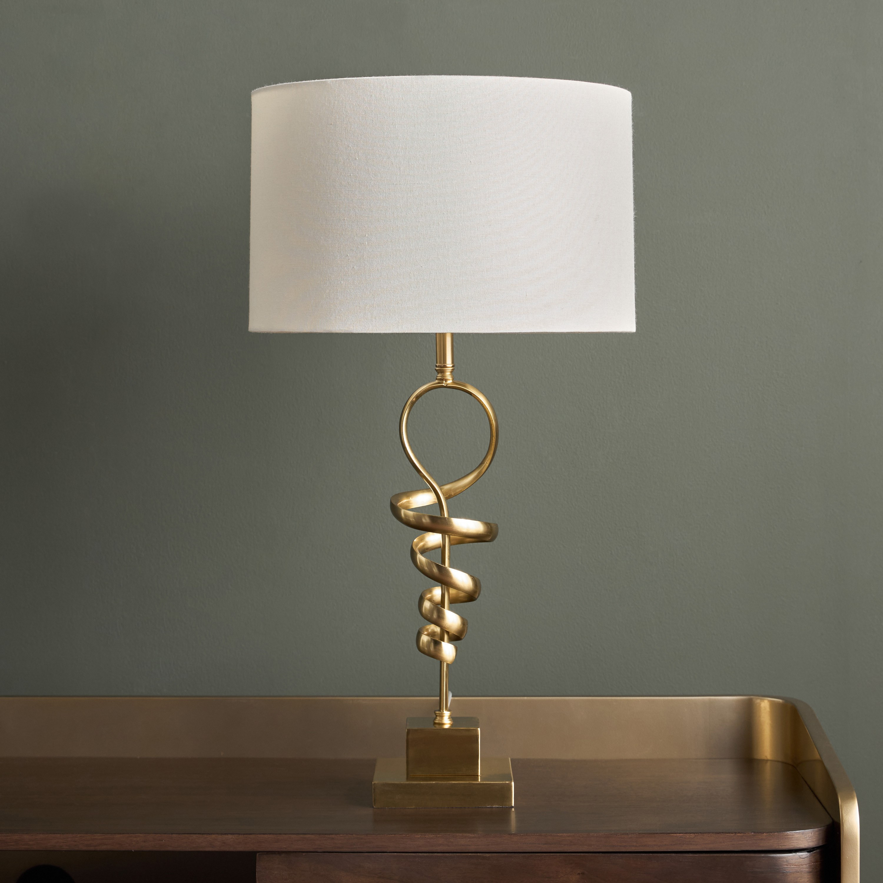 Dean Metal Table Lamp - 74 cm-household-lighting-tableanddesklamps-image-1