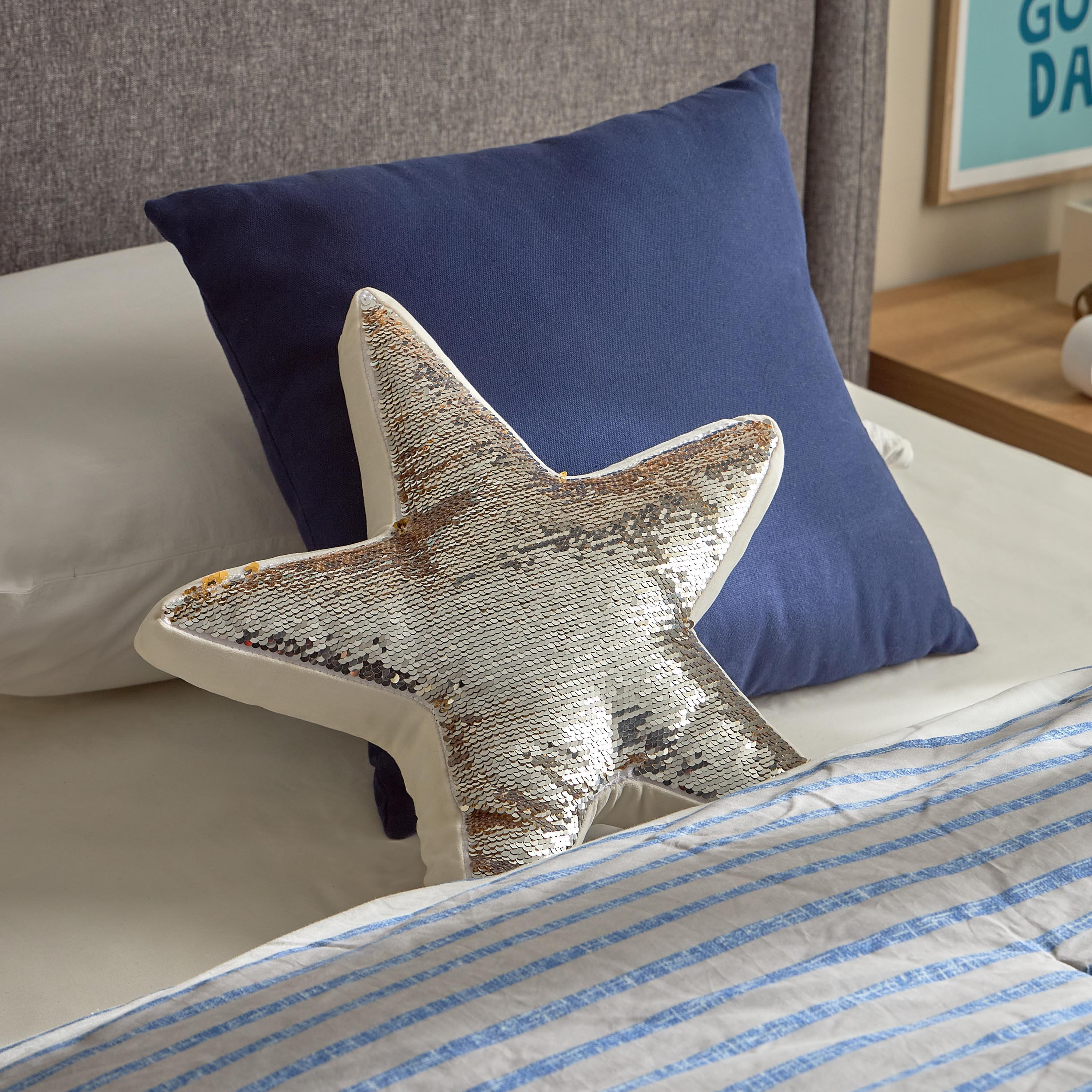 Estelle 2-Piece Star Shaped Sequin Filled Cushion Set - 40x40 cm-babyandkids-beddingandwindows-bedding-filledcushionsandcovers-image-4