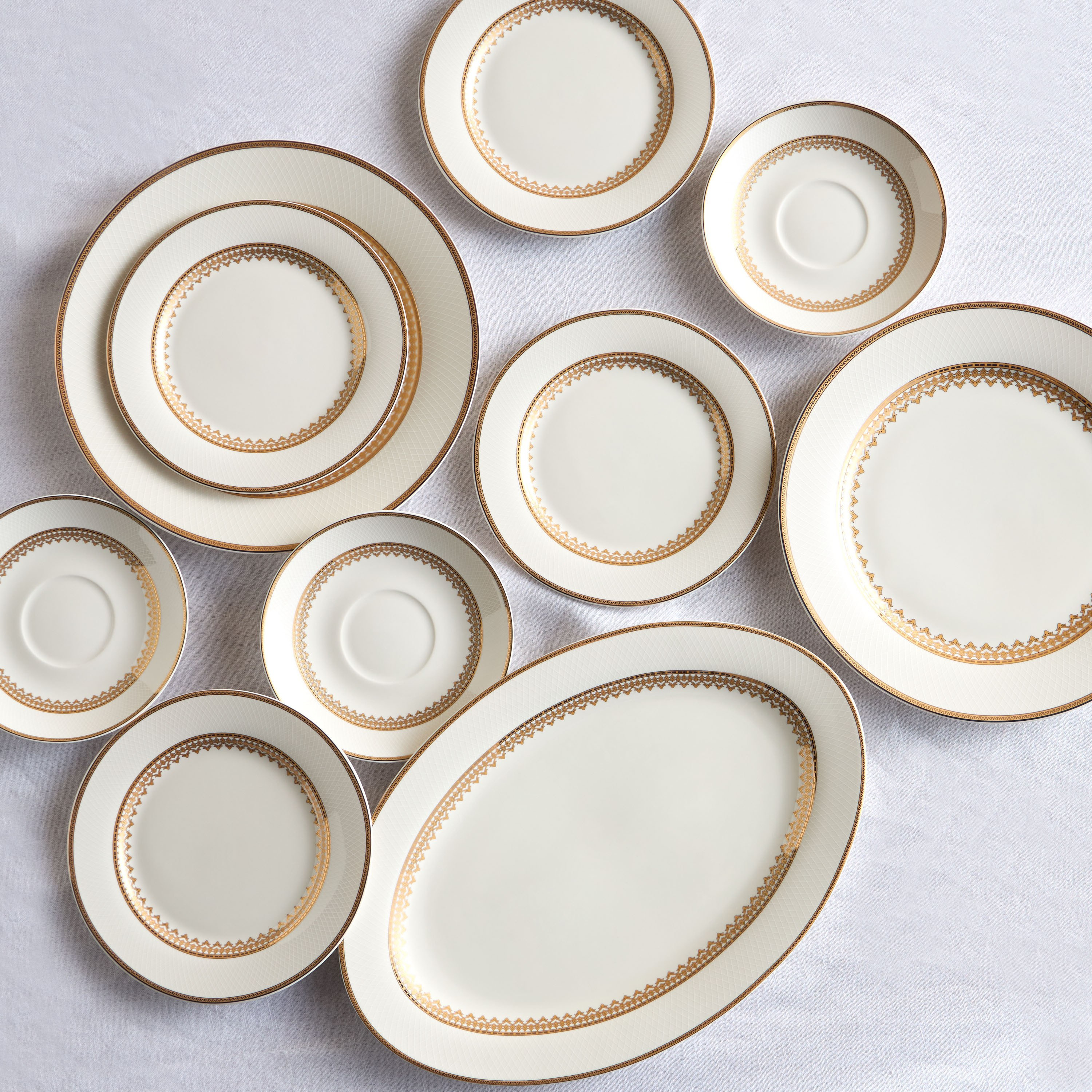 طقم عشاء 32 قطعة من خزف نيو بون الفاخر - بالامبور- 6 أشخاص-household-dining-dinnerware-dinnersets-image-2