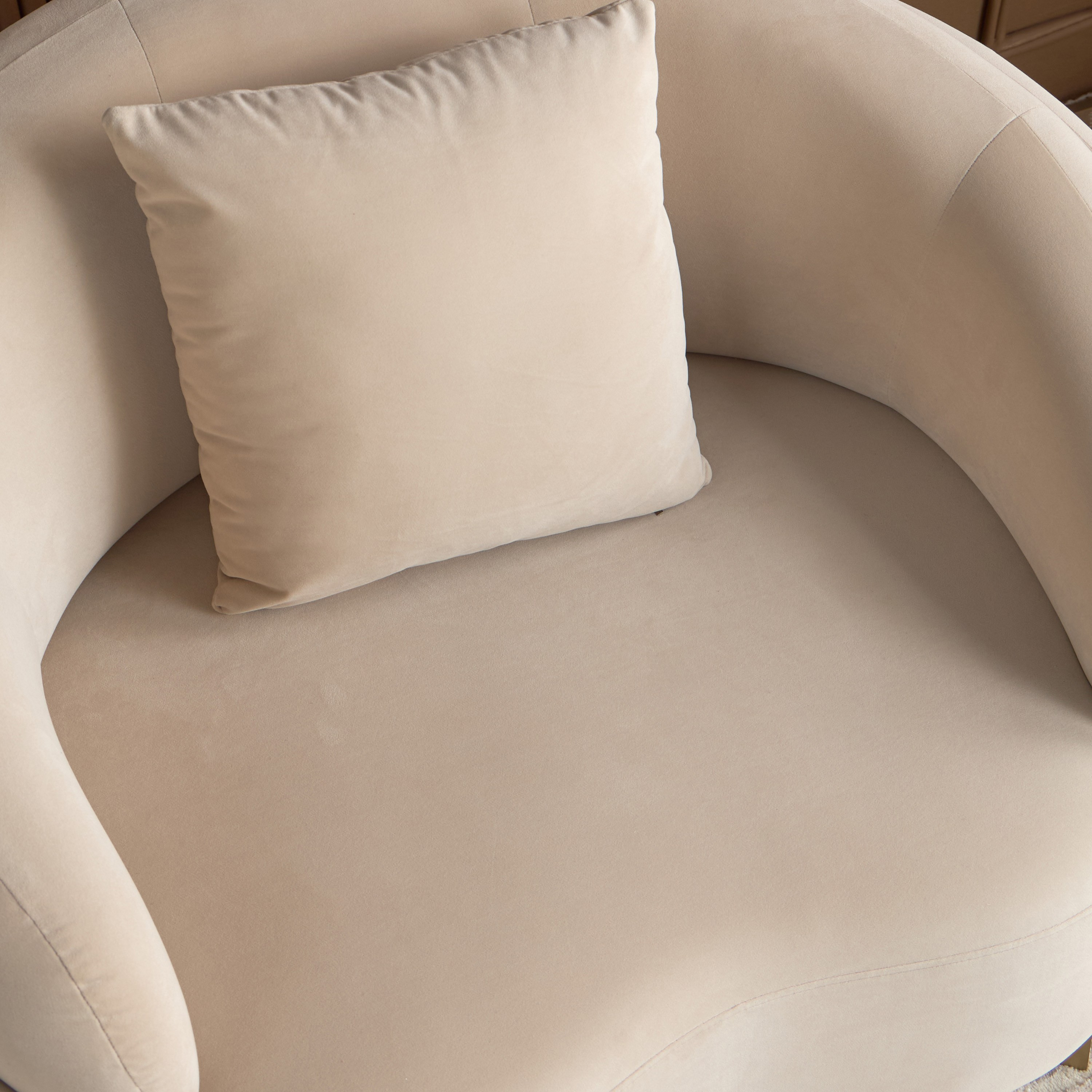 كرسي قماش بذراعين - قبة-furniture-sofaandseating-armchairs-image-4