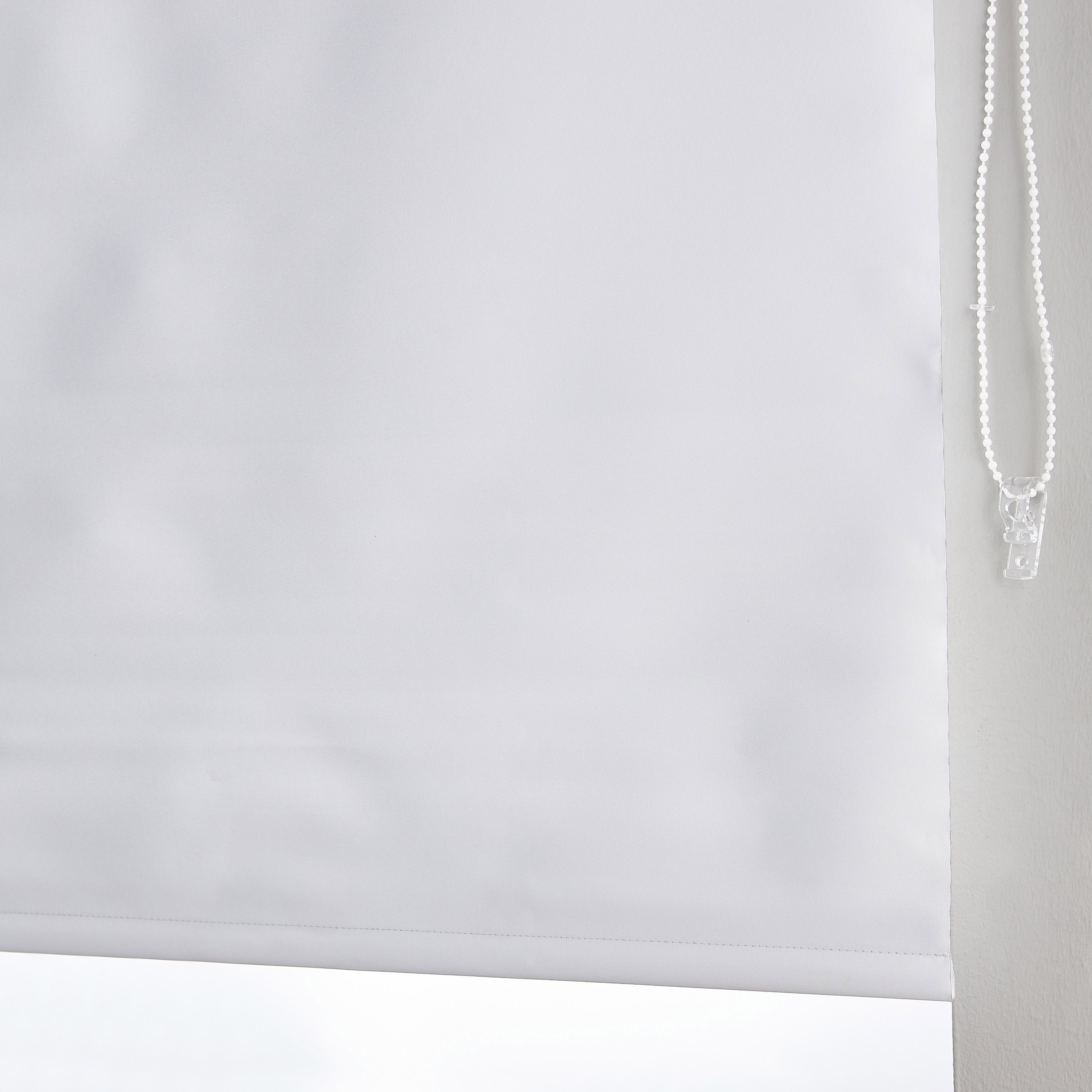 Alfa Blackout Roller Blind - 150x240 cm-household-windows-blinds-image-2