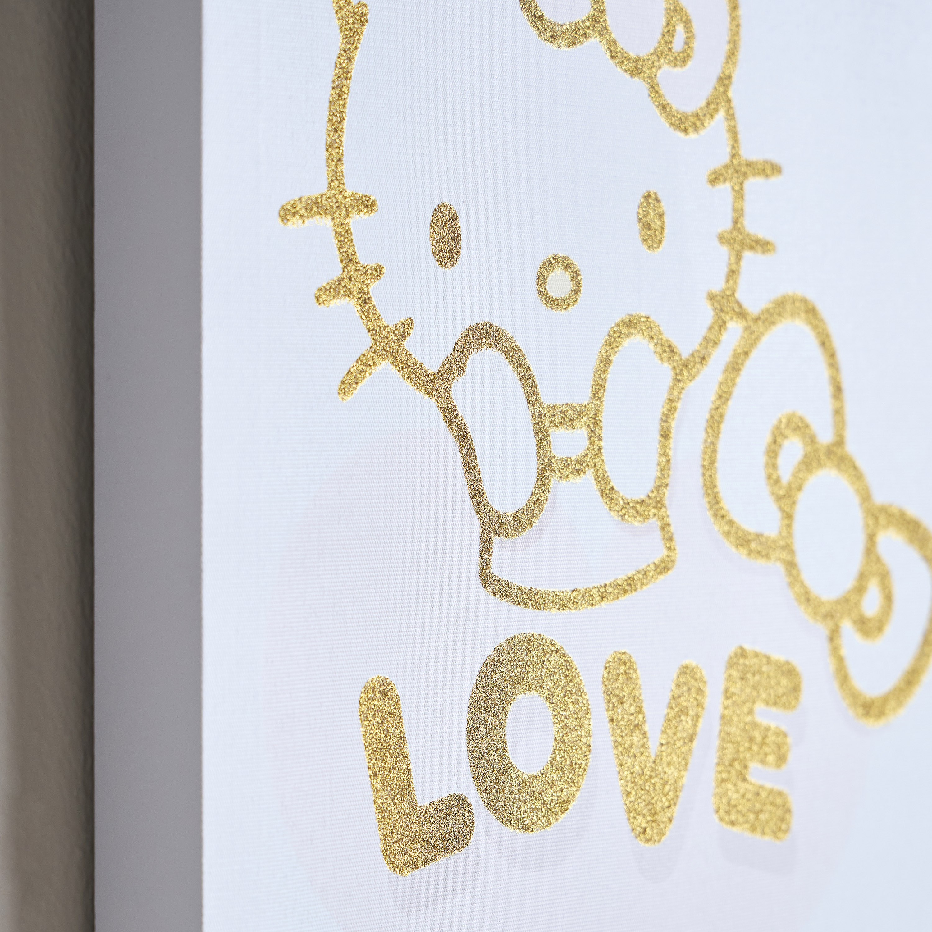 زينة حائط كانفاس لاف هالو كيتي كلوب  - 30x40 سم-babyandkids-decorandlighting-decor-wallart-image-2