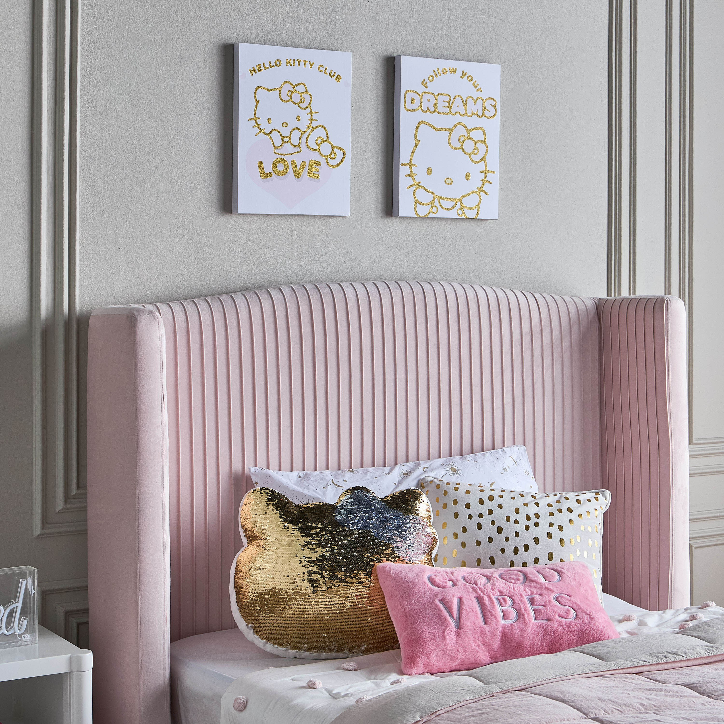 Hello Kitty Canvas Wall Art - 30x40 cm-babyandkids-decorandlighting-decor-wallart-image-3
