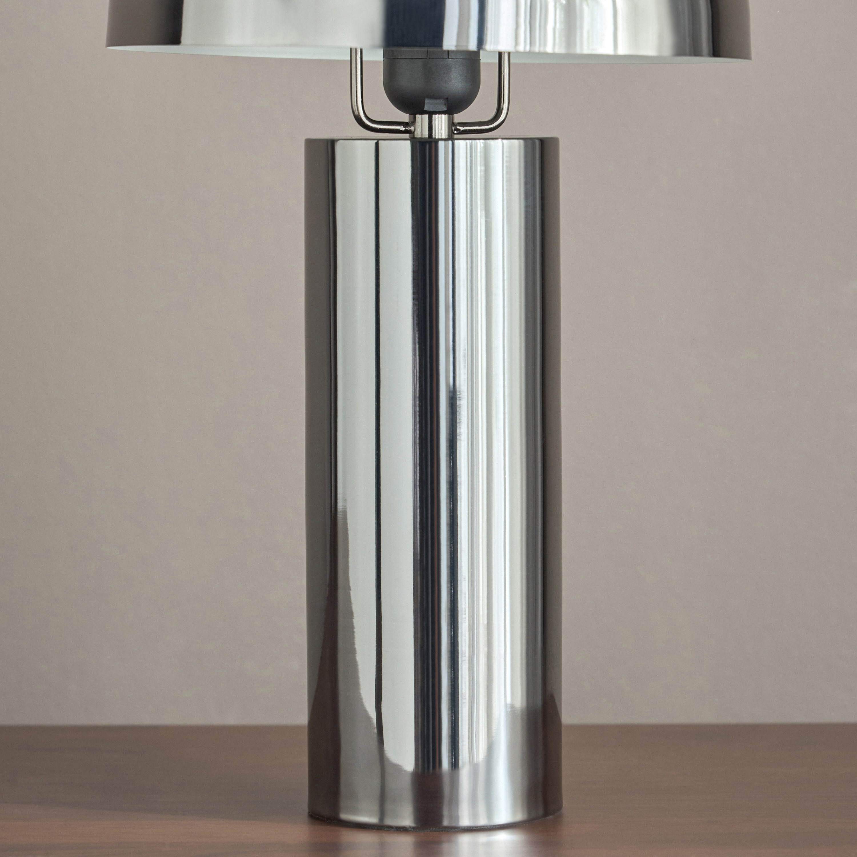 Bettina Metal Table Lamp - 43 cm-household-lighting-tableanddesklamps-image-3
