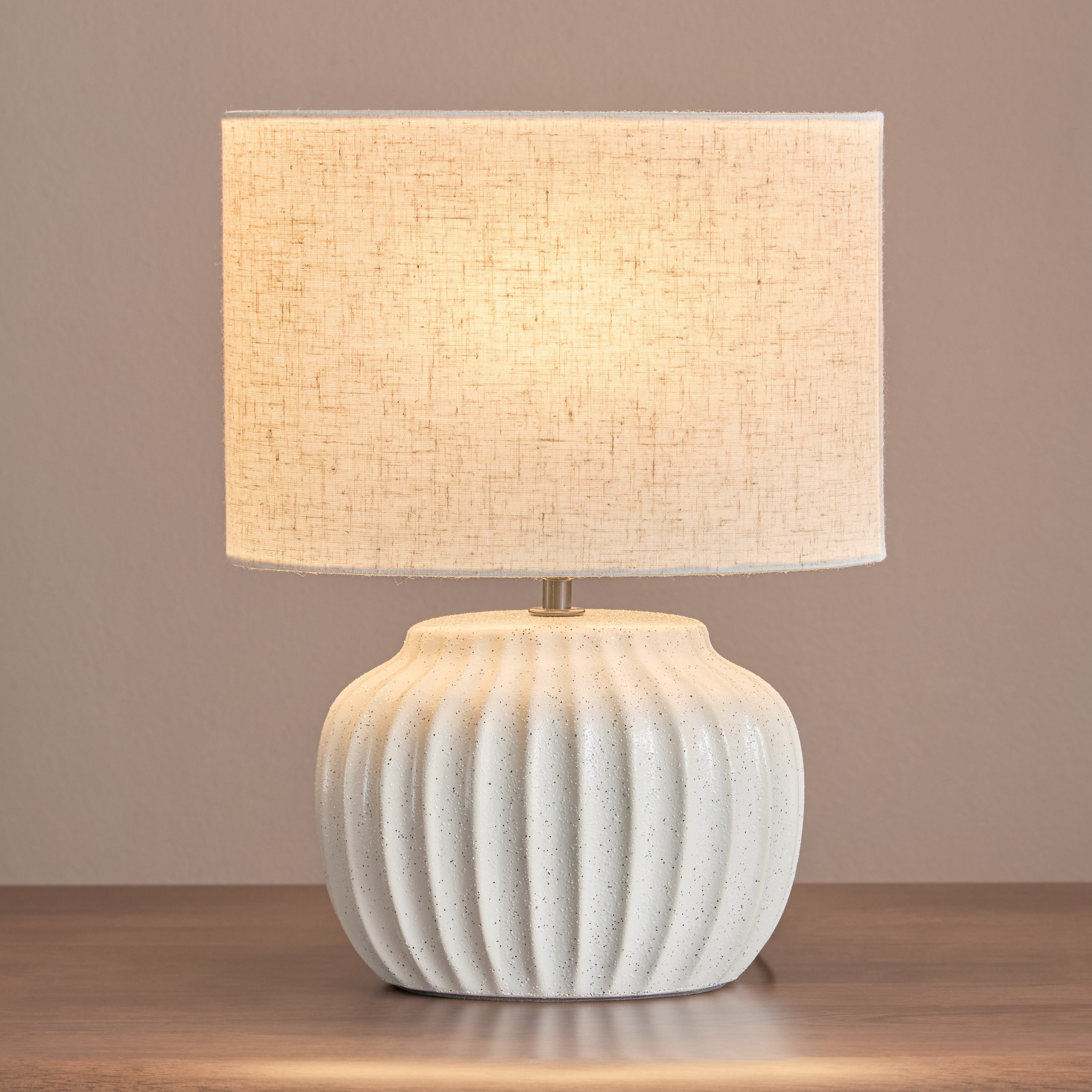 Agata Ceramic Table Lamp - 36 cm-household-lighting-tableanddesklamps-image-2