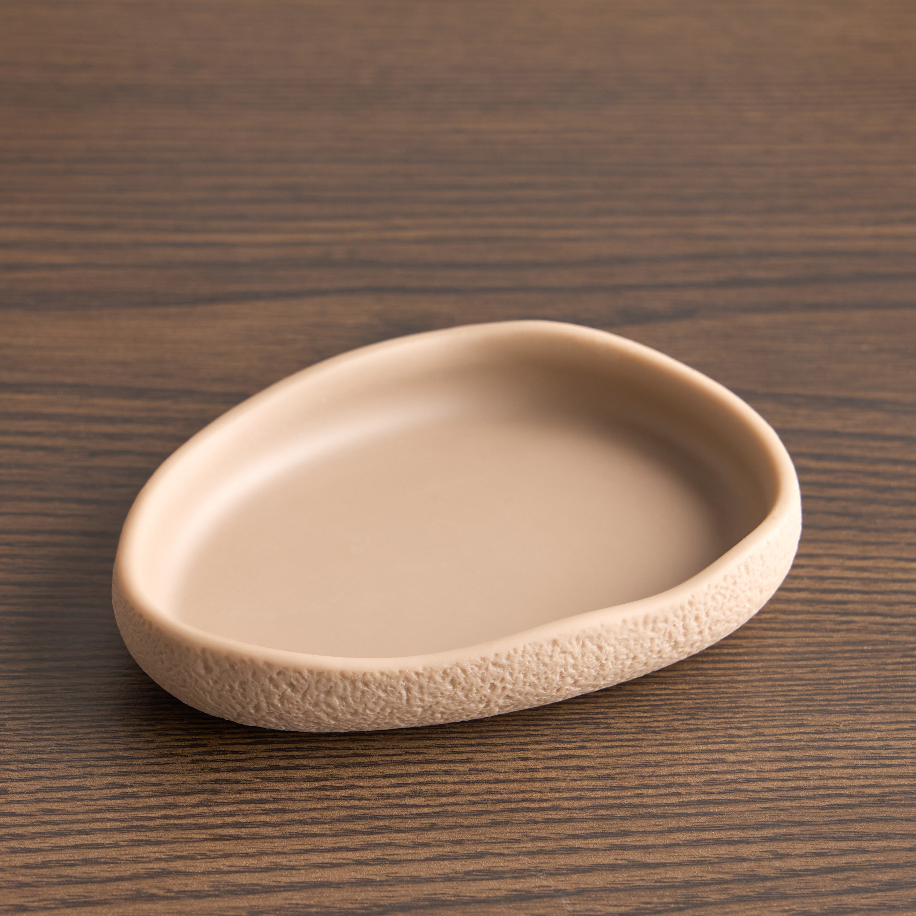 Pebble Soap Dish-household-bathandlaundry-bathaccessories-soapdishesanddispensers-image-1