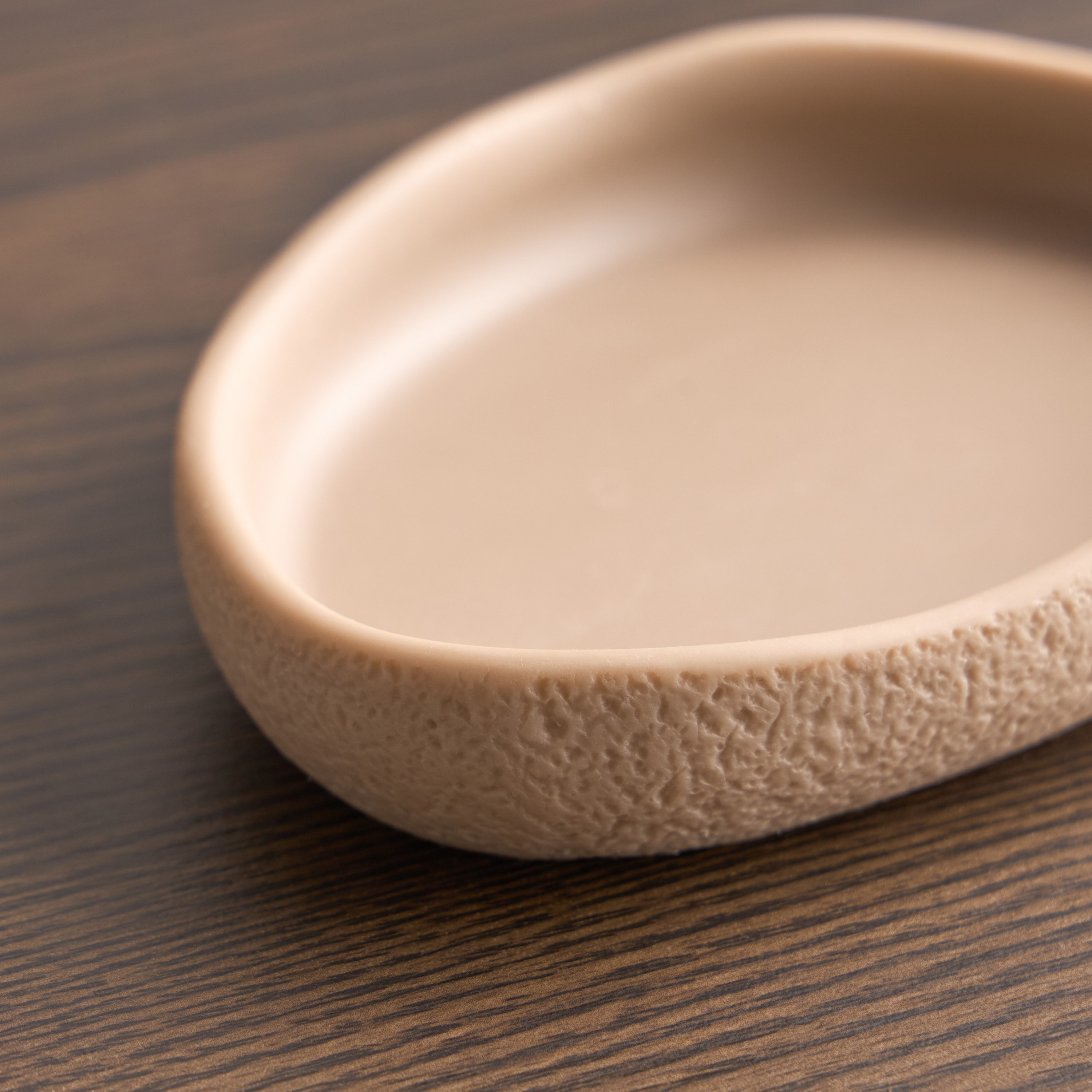 Pebble Soap Dish-household-bathandlaundry-bathaccessories-soapdishesanddispensers-image-2
