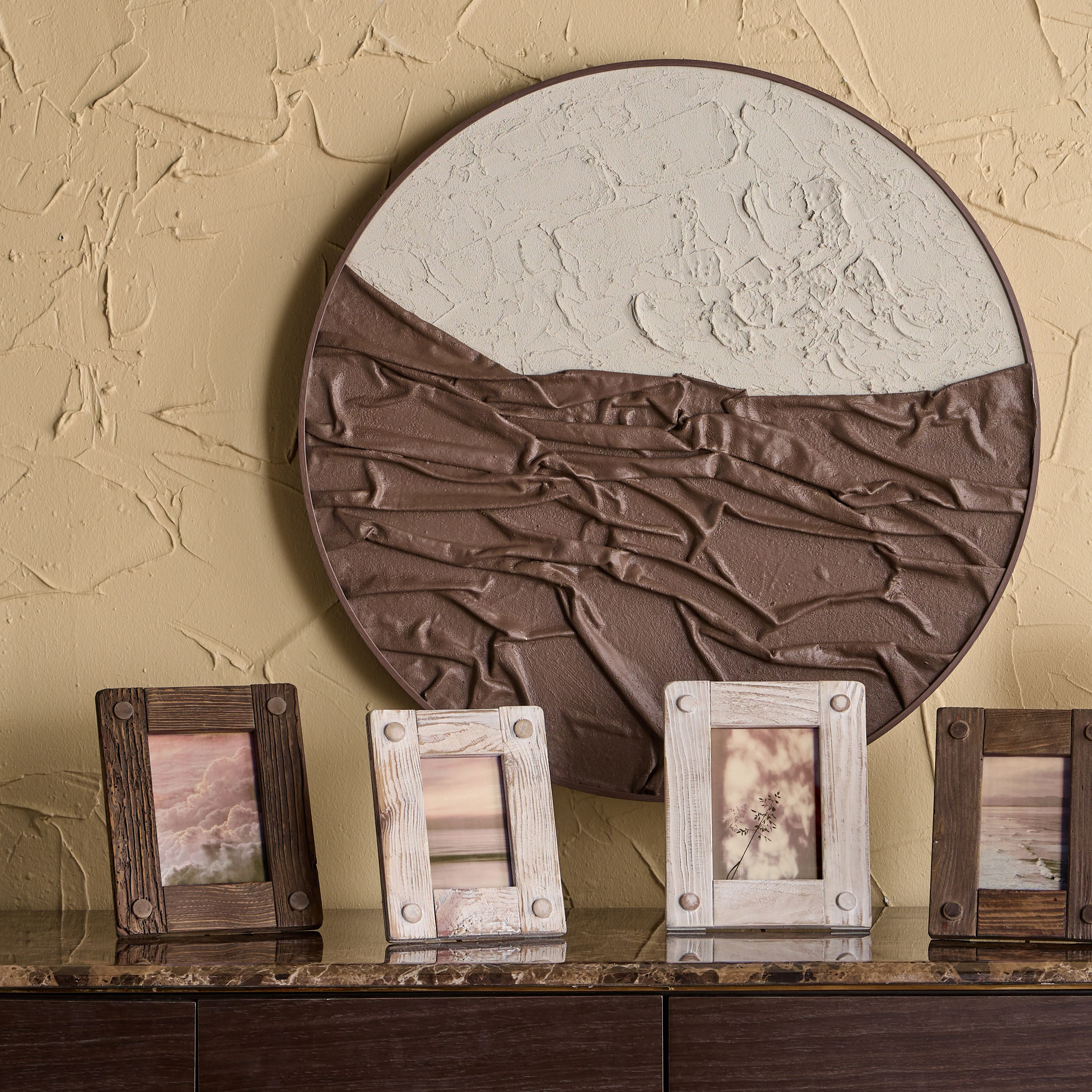 زينة حائط كانفاس مؤطرة - كاتيا- 80 سم-household-walldecorandmirrors-wallart-image-3
