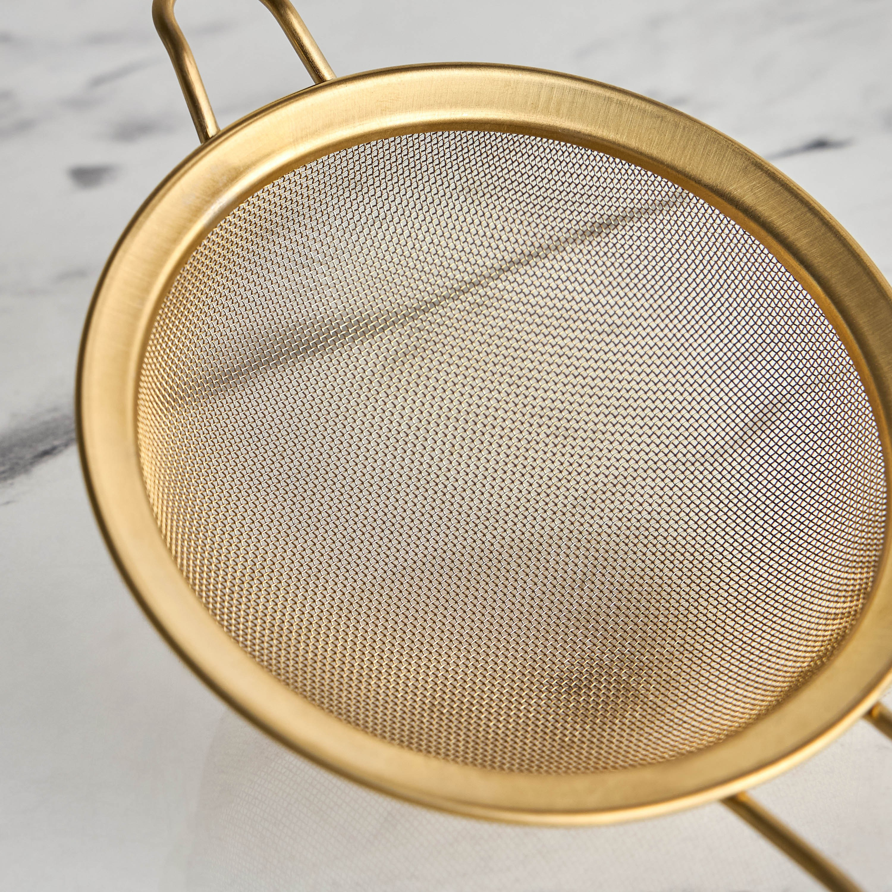 Zarine Tea Strainer-household-kitchen-kitchentoolsandutensils-colandersandstrainers-image-2