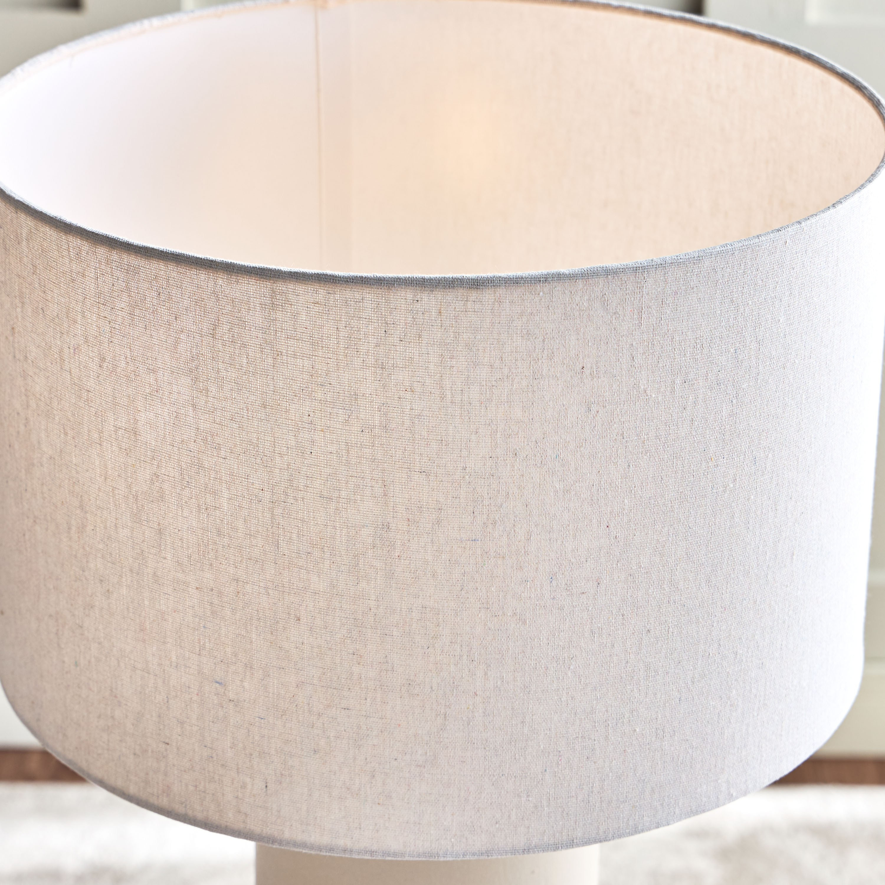 Dario Ceramic Table Lamp - 73 cm-household-lighting-tableanddesklamps-image-3
