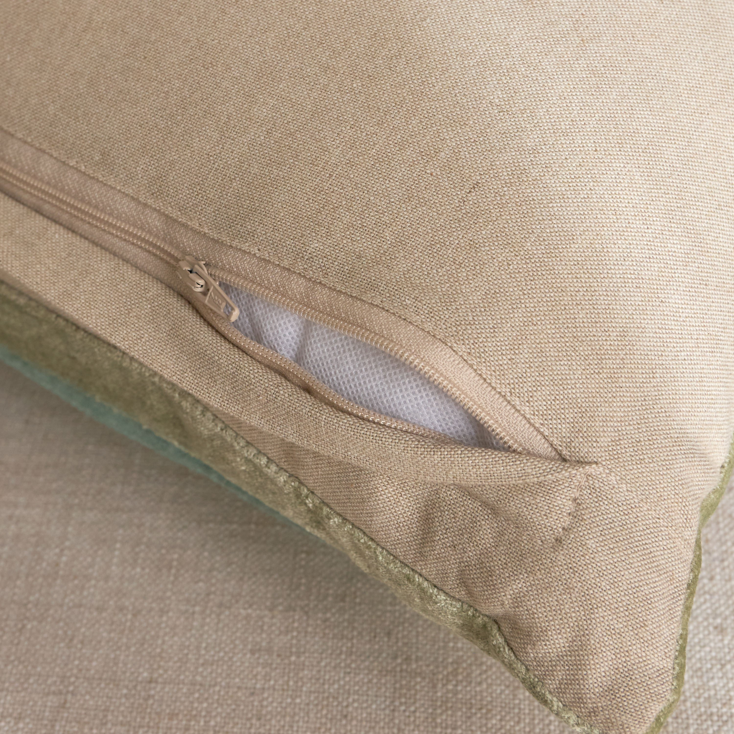Tamara Karwaan Filled Cushion - 50x50 cm-household-cushionsandthrows-filledcushions-decorativecushions-image-3
