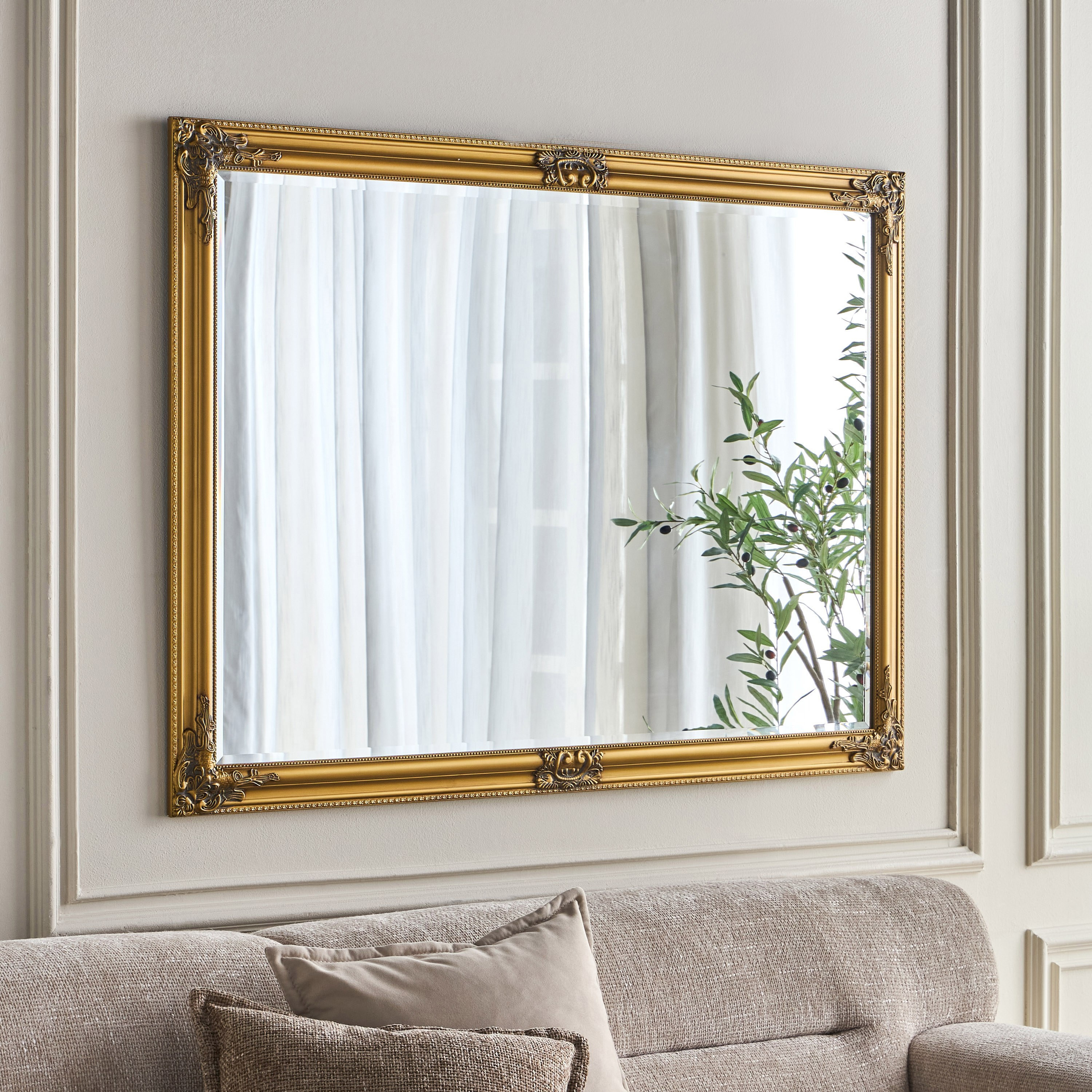 مرآة حائط - شيماء - 92x132 سم-household-walldecorandmirrors-mirrors-wallmirrors-image-1