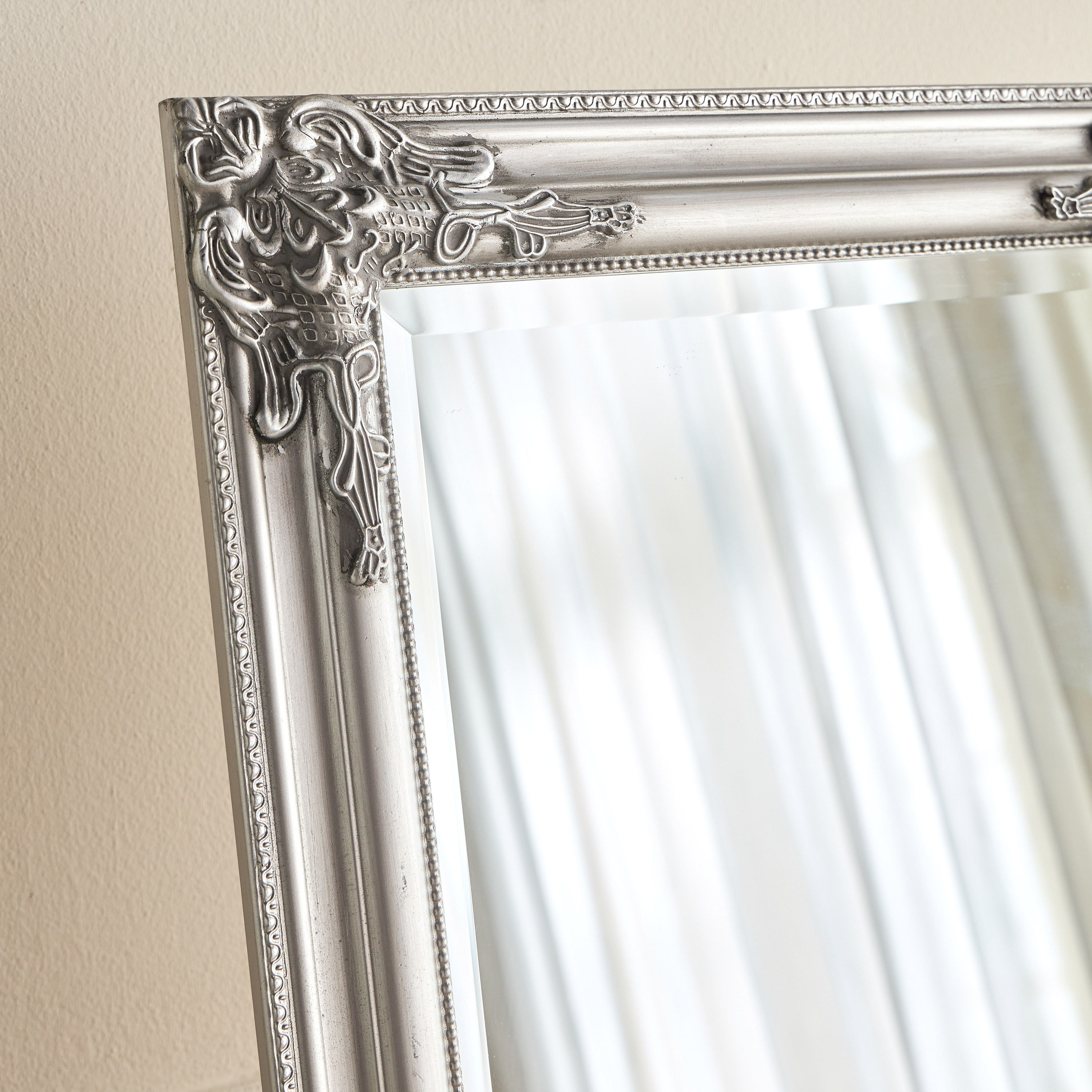 Shayma Bevelled Floor Mirror - 52x172 cm-household-walldecorandmirrors-mirrors-floormirrors-image-2
