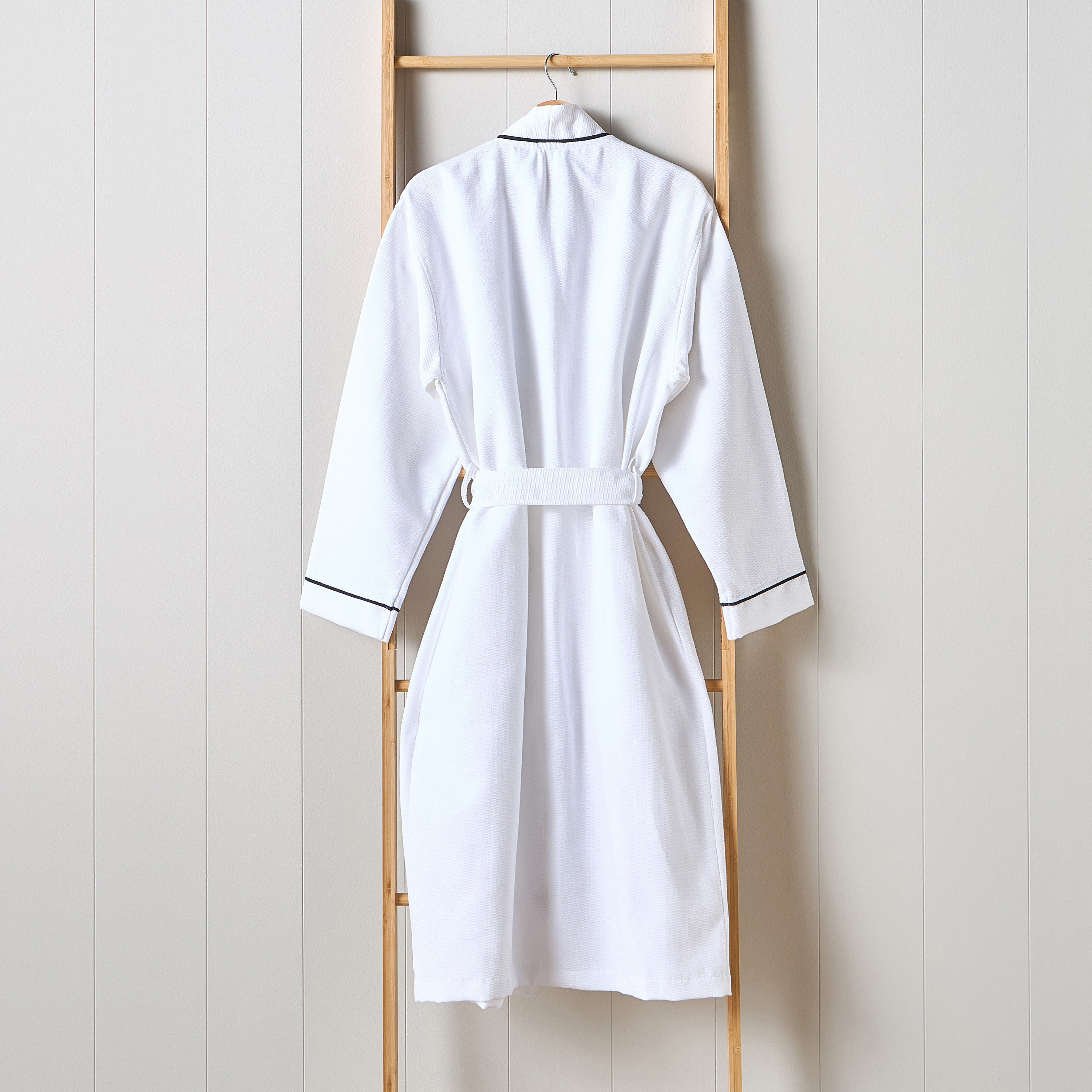 Bryan 340GSM Cotton Bathrobe - Large-household-bathandlaundry-bathlinen-bathrobesandslippers-bathrobes-image-2