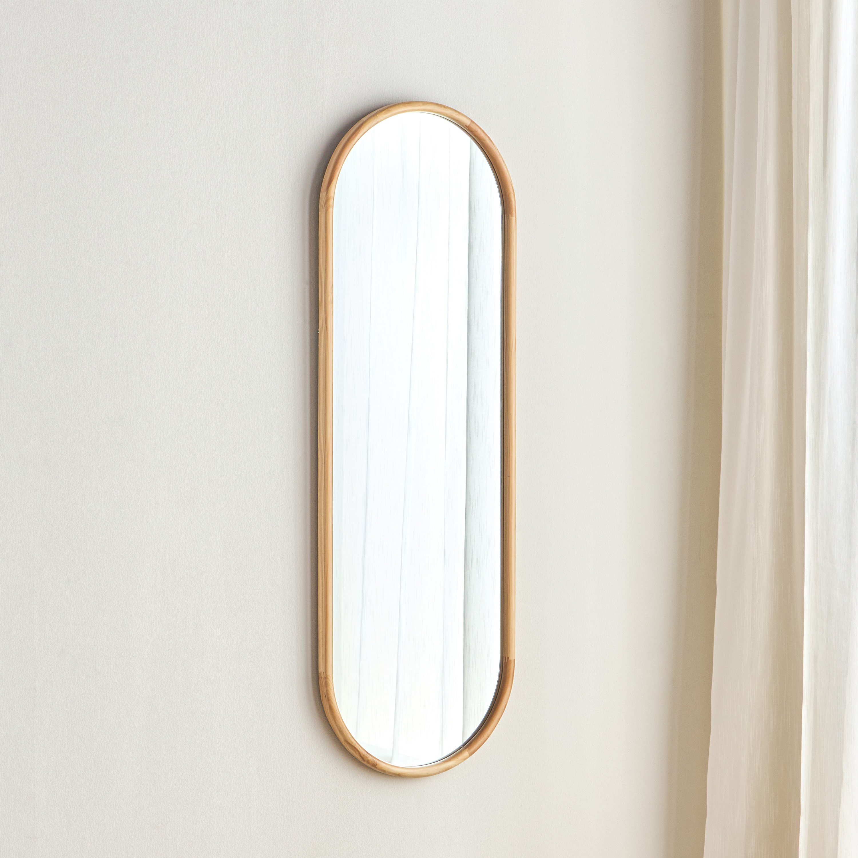 مرآة حائط كبسولة من خشب الصنوبر - أومري - 50x150 سم-household-walldecorandmirrors-mirrors-wallmirrors-image-1