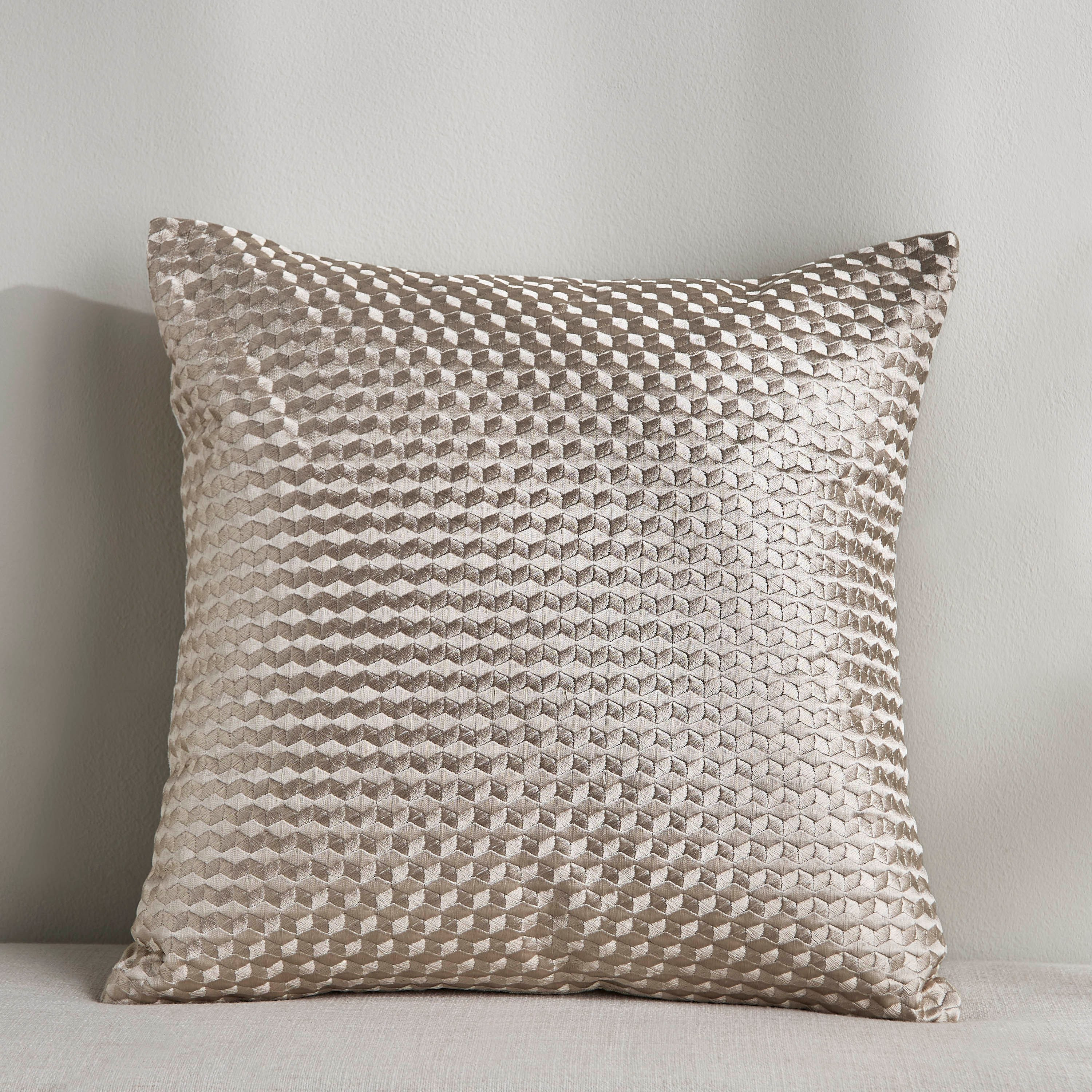 غطاء وسادة - ماتريكس - 50x50 سم-household-cushionsandthrows-cushioncovers-image-1