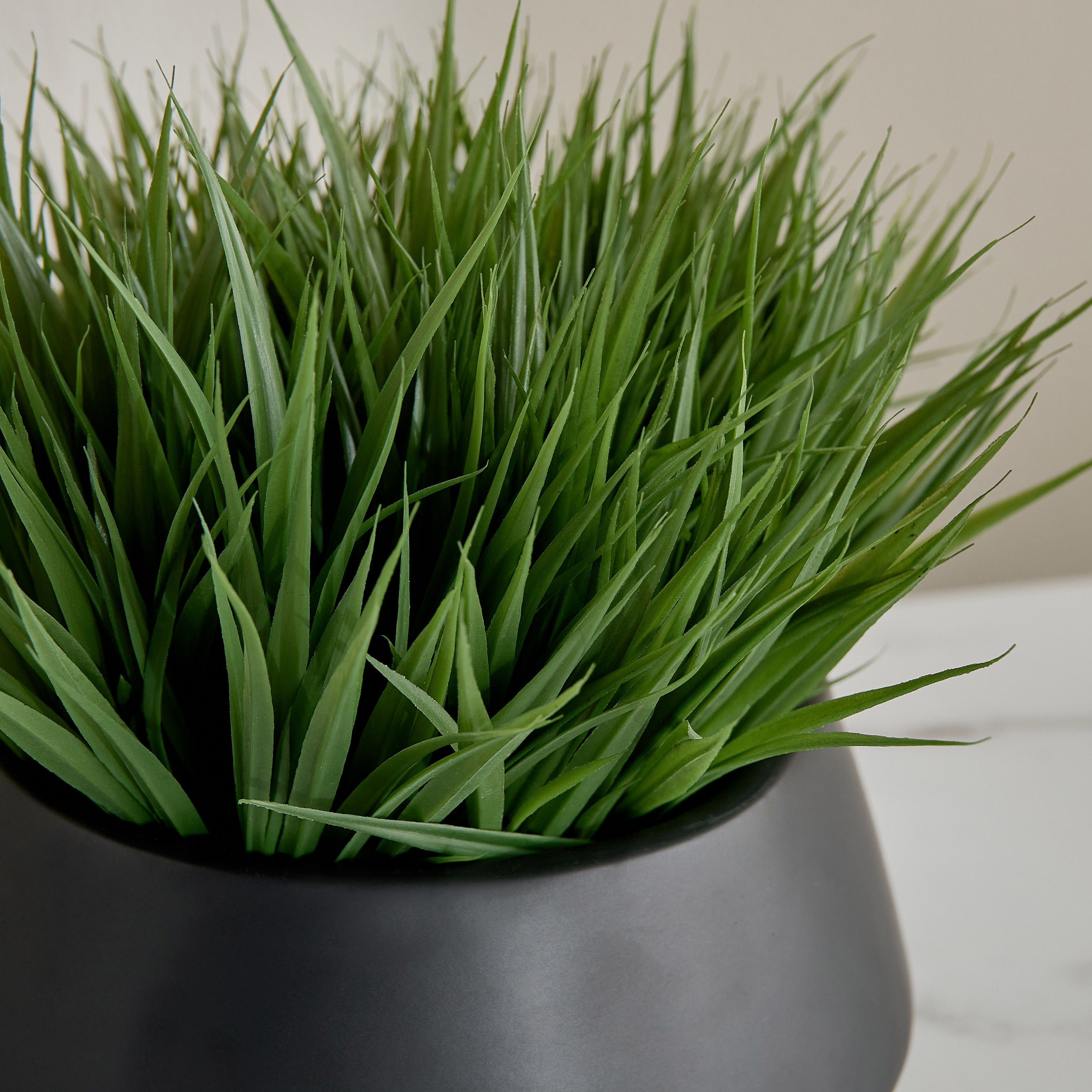نبات عشب في وعاء سيراميك - أوربانو - 21 سم-household-gardenandoutdoor-artificialplants-pottedplants-image-2