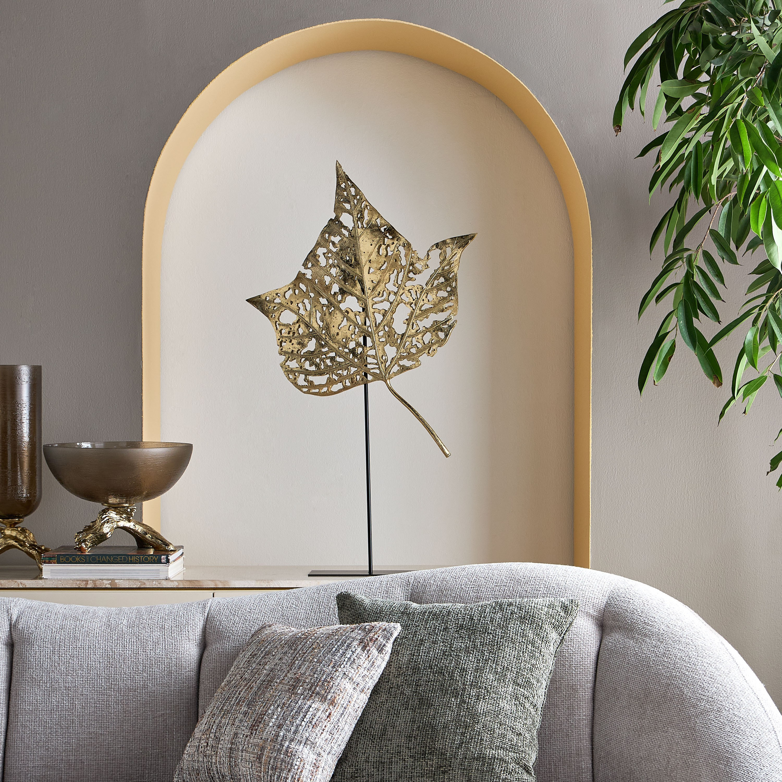 Tamara Leaf on Stand Decor Accent-household-decor-decorativeobjectsandsculptures-image-3