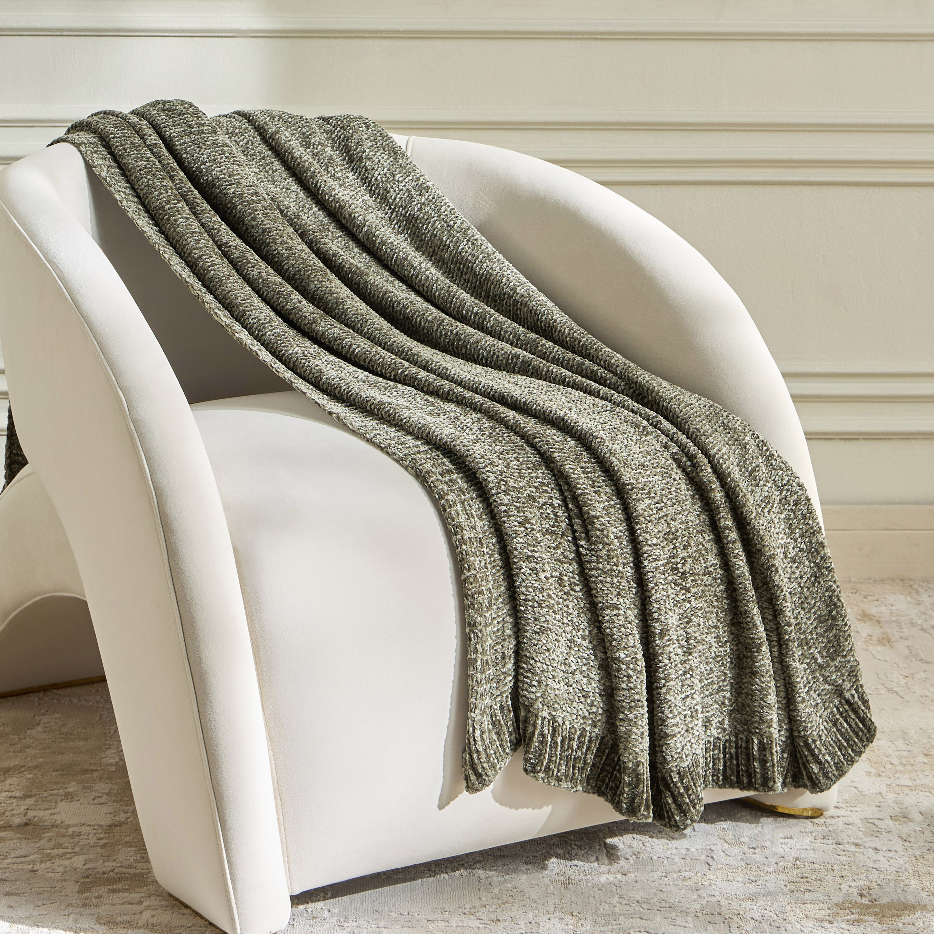Winston Chenille Throw - 130x170 cm-household-cushionsandthrows-throwsandblankets-throws-image-1