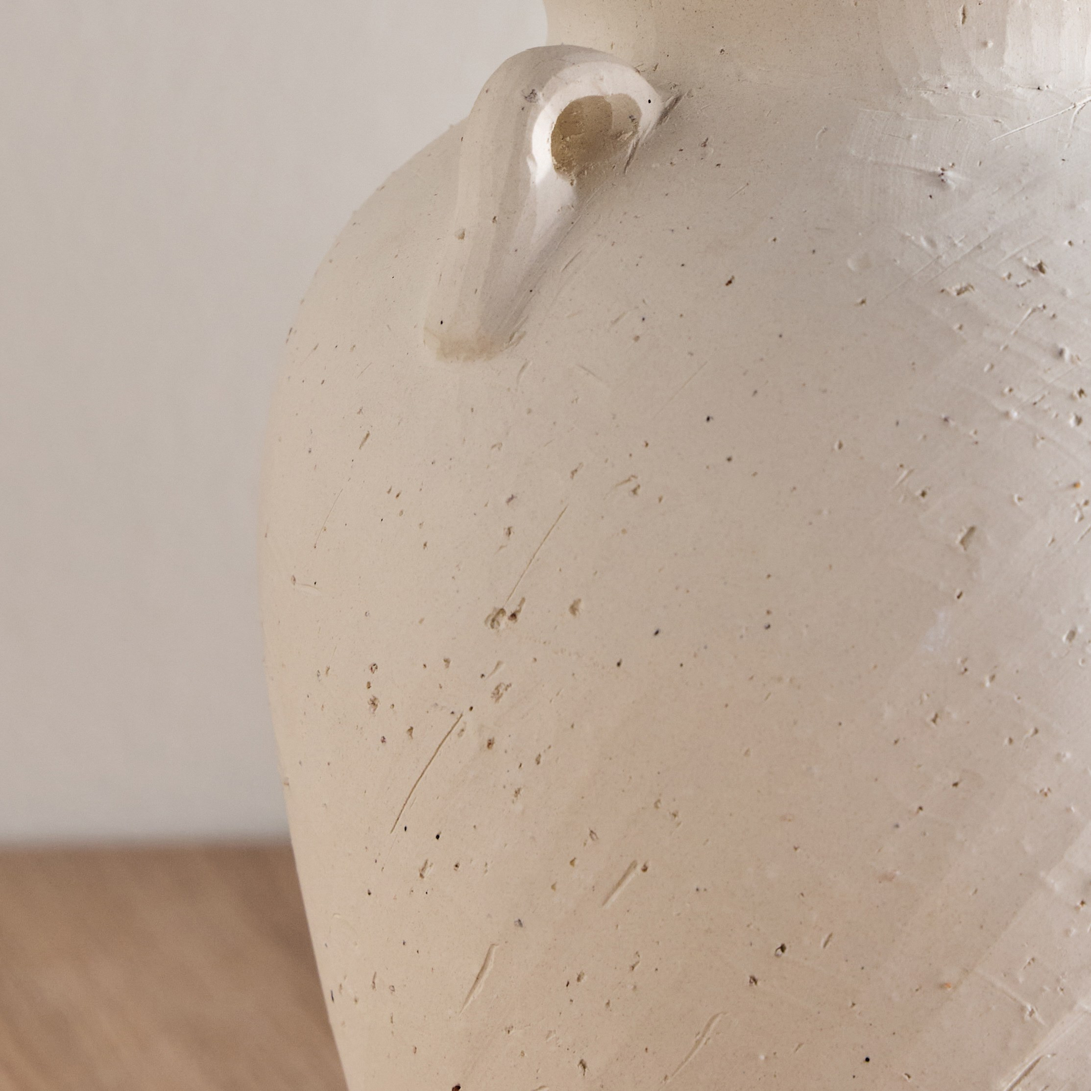 Qubba Ceramic Vase - 26 cm-household-decor-vasesandbowls-image-2