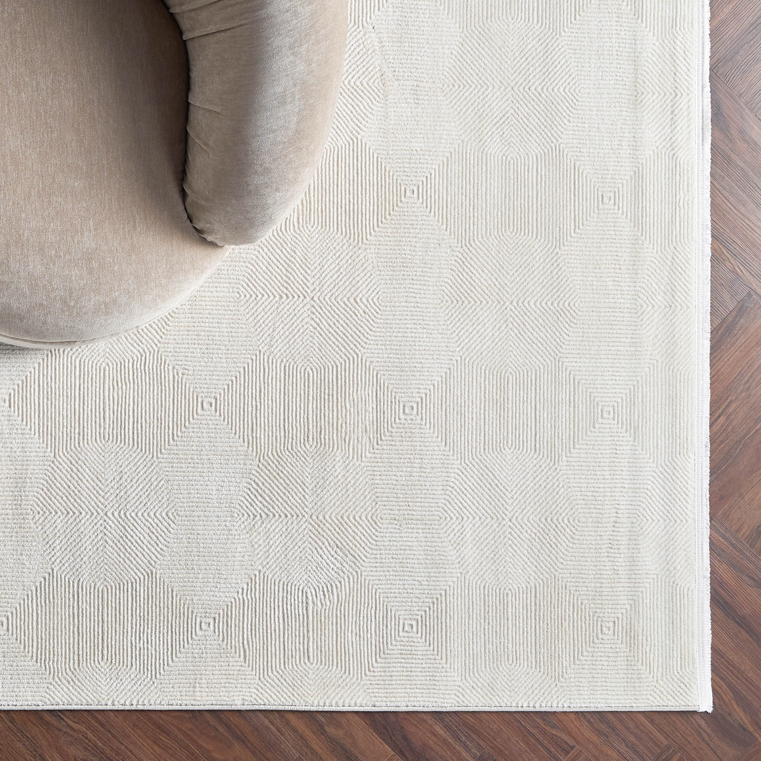 Alessia Luna Rug - 240x360 cm-household-rugsandcarpets-rugs-image-1