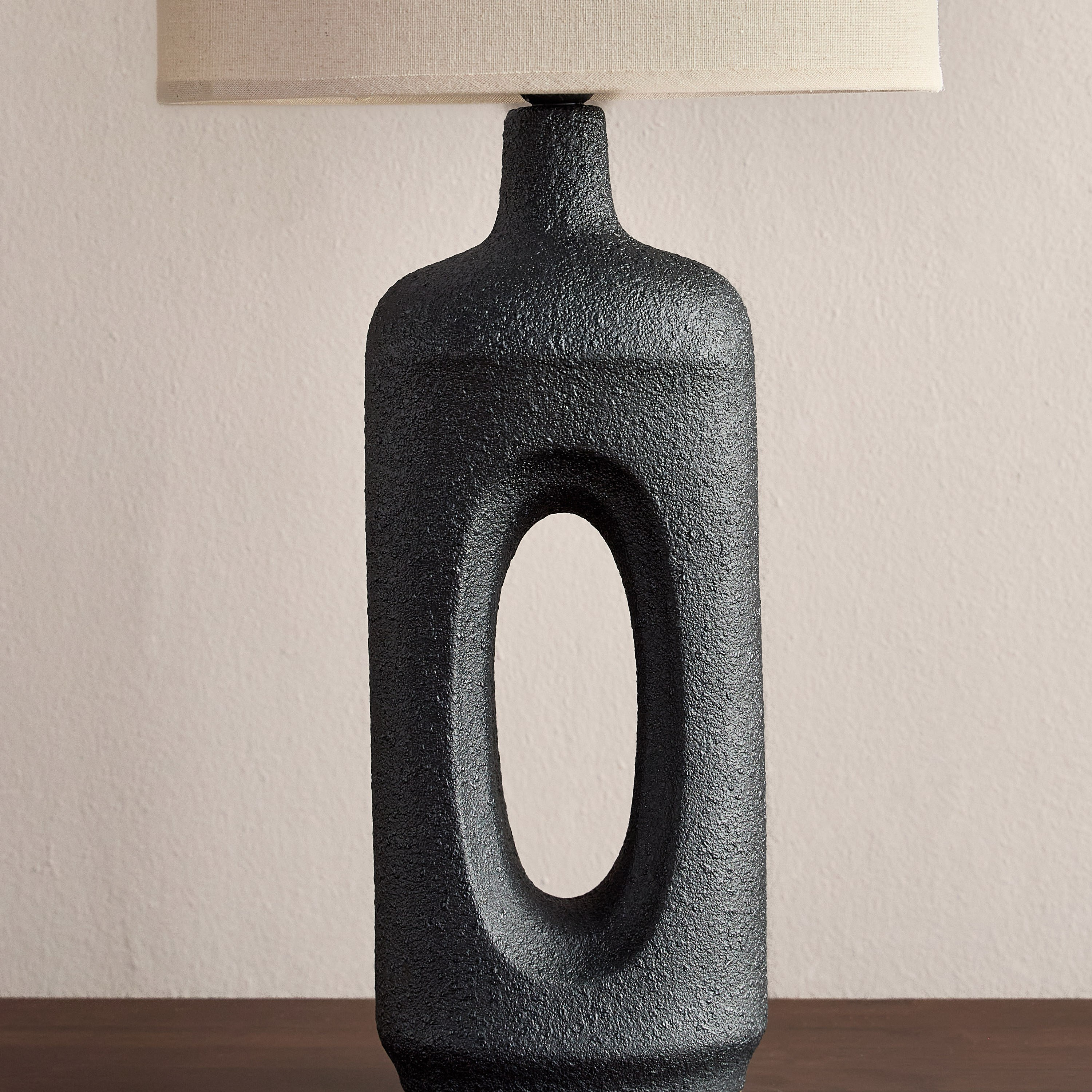 Pierre Ceramic Table Lamp - 64 cm-household-lighting-tableanddesklamps-image-4