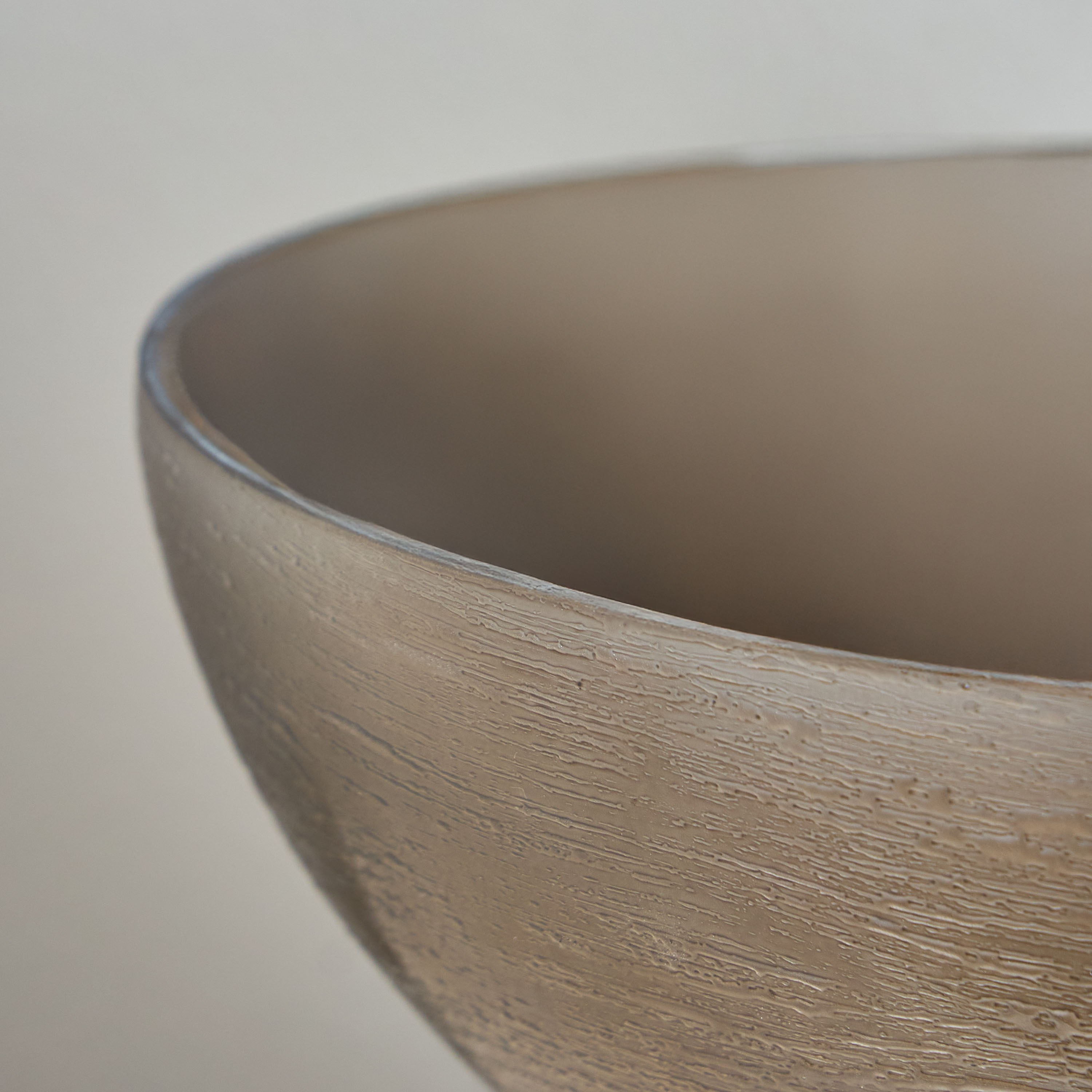 وعاء ديكوري معدن - تمارا - 29 سم-household-decor-vasesandbowls-image-3