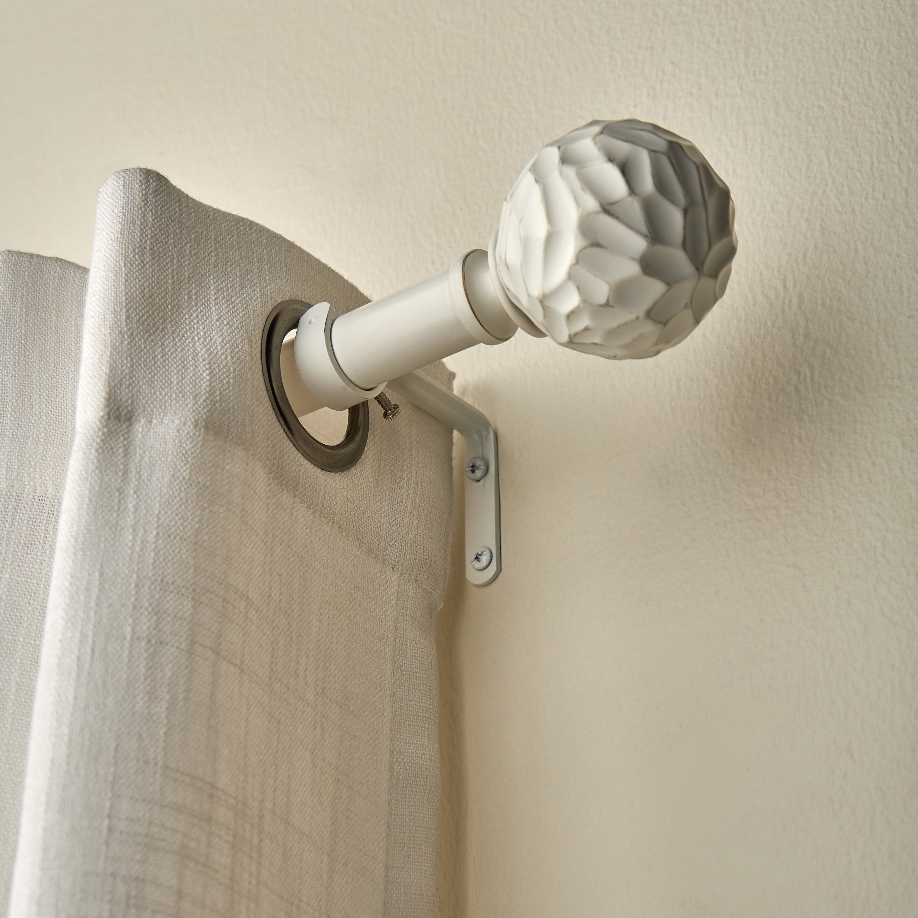 Carved Ball Extendable Single Curtain Rod - 107-305 cm-household-windows-curtainrodsandaccessories-curtainrods-image-2