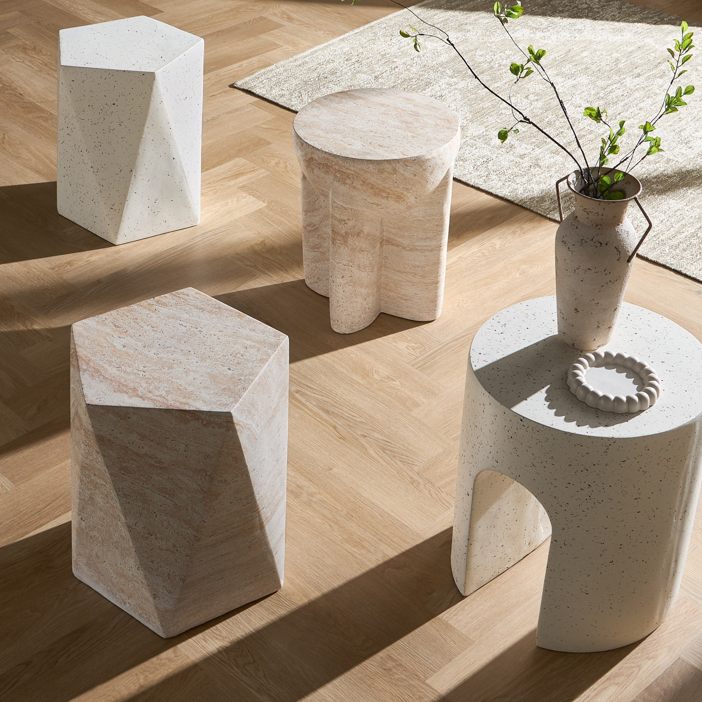 doinel購入 Caché カシェ　Equi – Travertine doinel購入 Caché カシェ Equi – Travertine