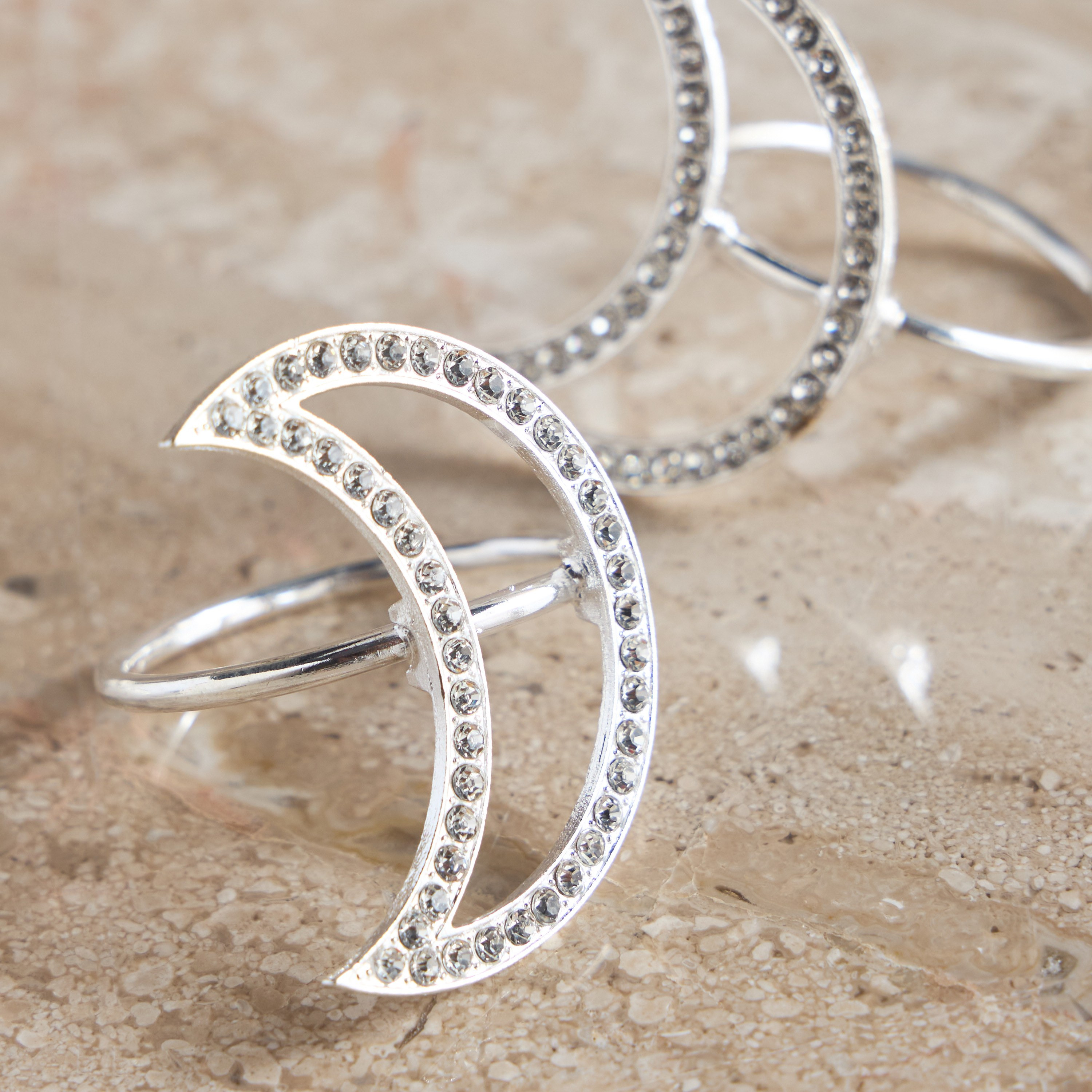Moon 4-Piece Napkin Ring Set - 4x4 cm-household-dining-tablelinen-napkinsandaccessories-image-2