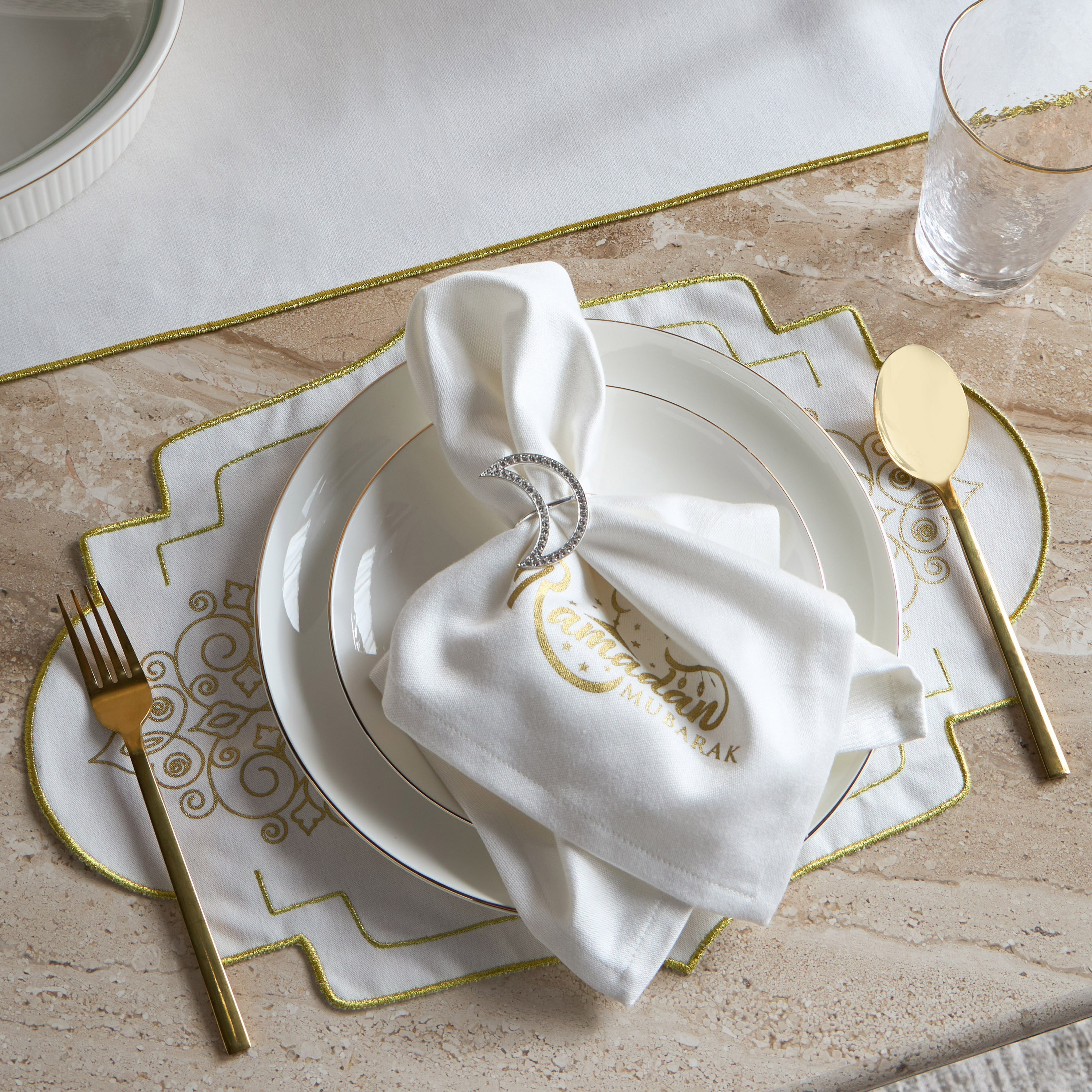 Moon 4-Piece Napkin Ring Set - 4x4 cm-household-dining-tablelinen-napkinsandaccessories-image-3