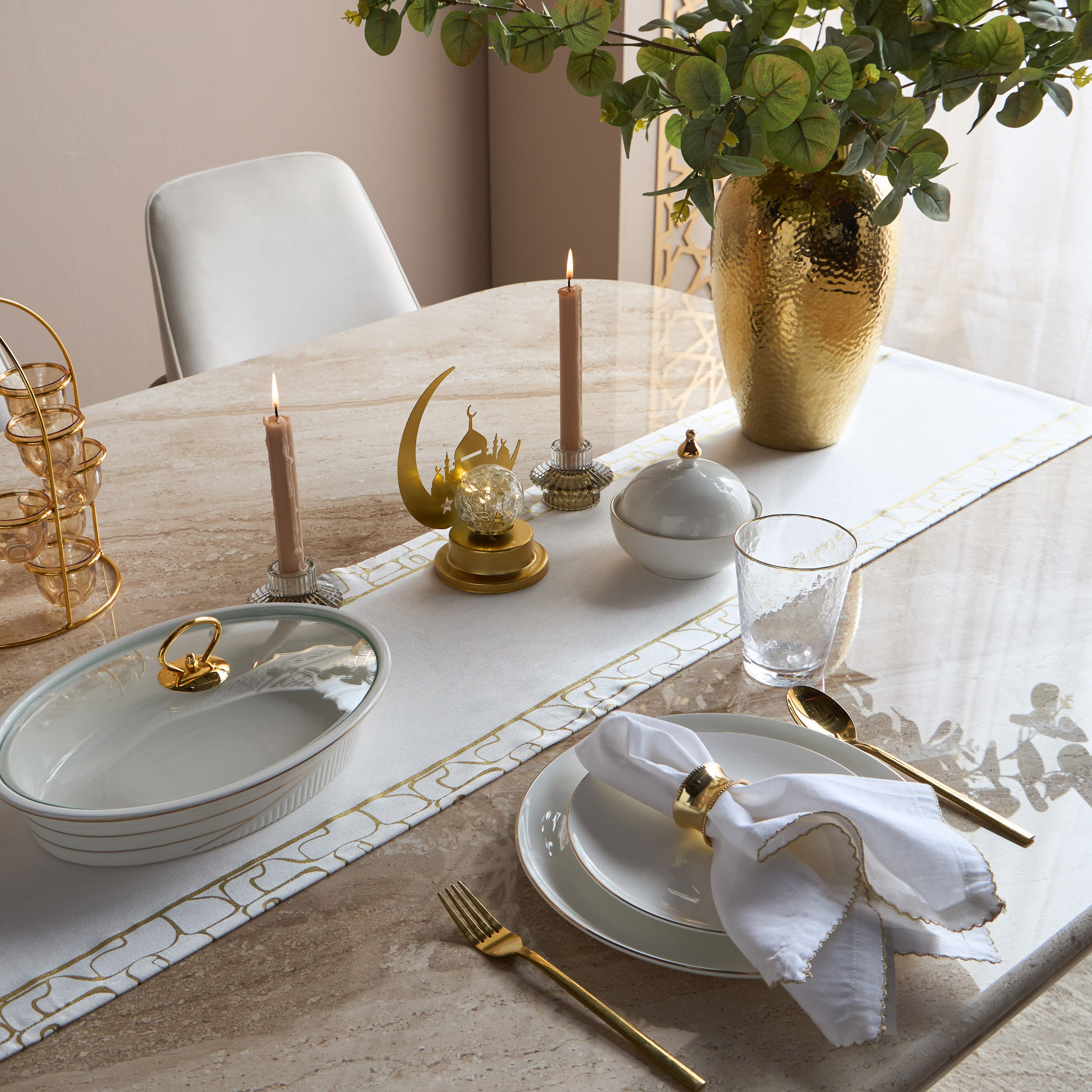 Amirah Runner - 30x180 cm-household-dining-tablelinen-runnersandtablecovers-image-4