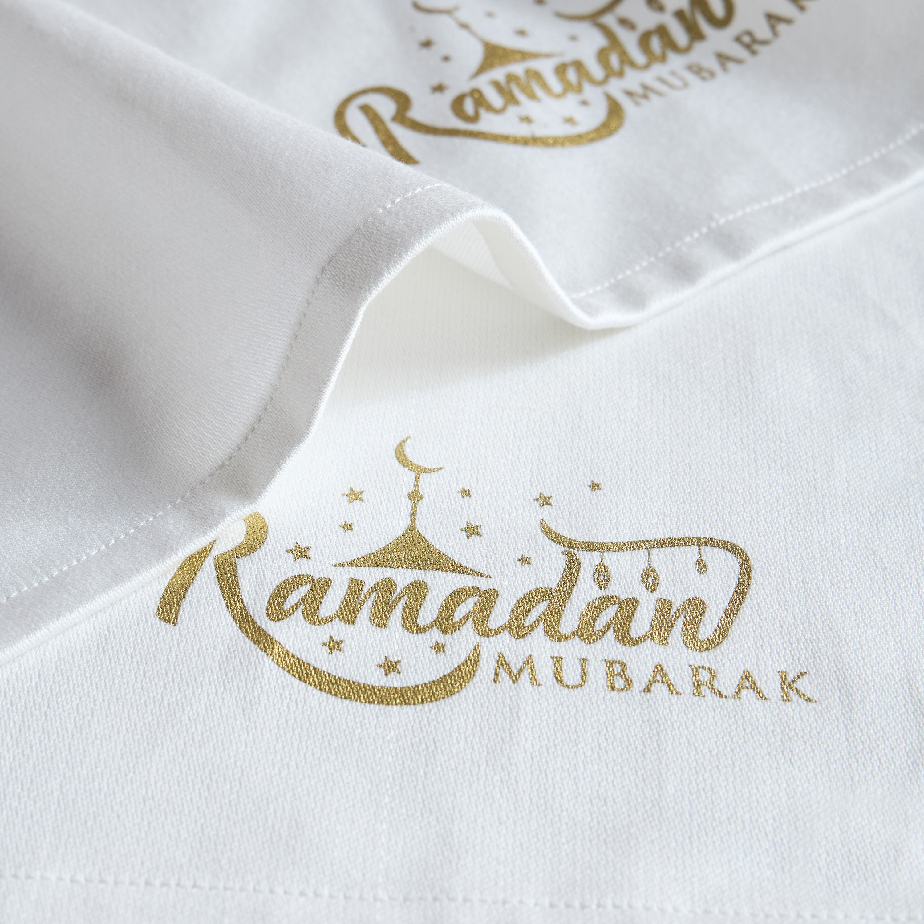 Ramadan Mubarak 4-Piece Napkin Set - 45x45 cm-household-dining-tablelinen-napkinsandaccessories-image-2