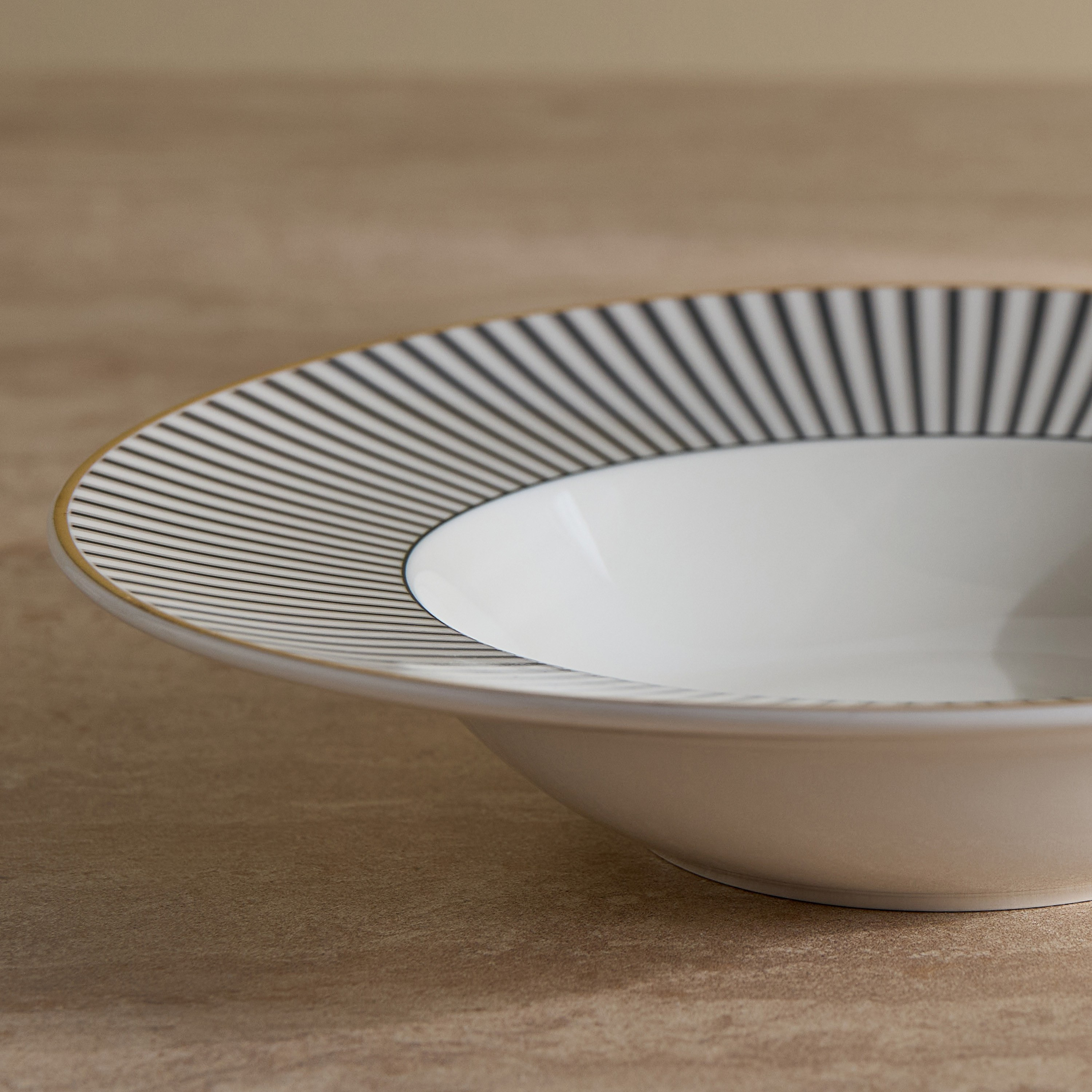 Vintage Porcelain Soup Plate - 23 cm-household-dining-dinnerware-dinnerwarecollections-image-2