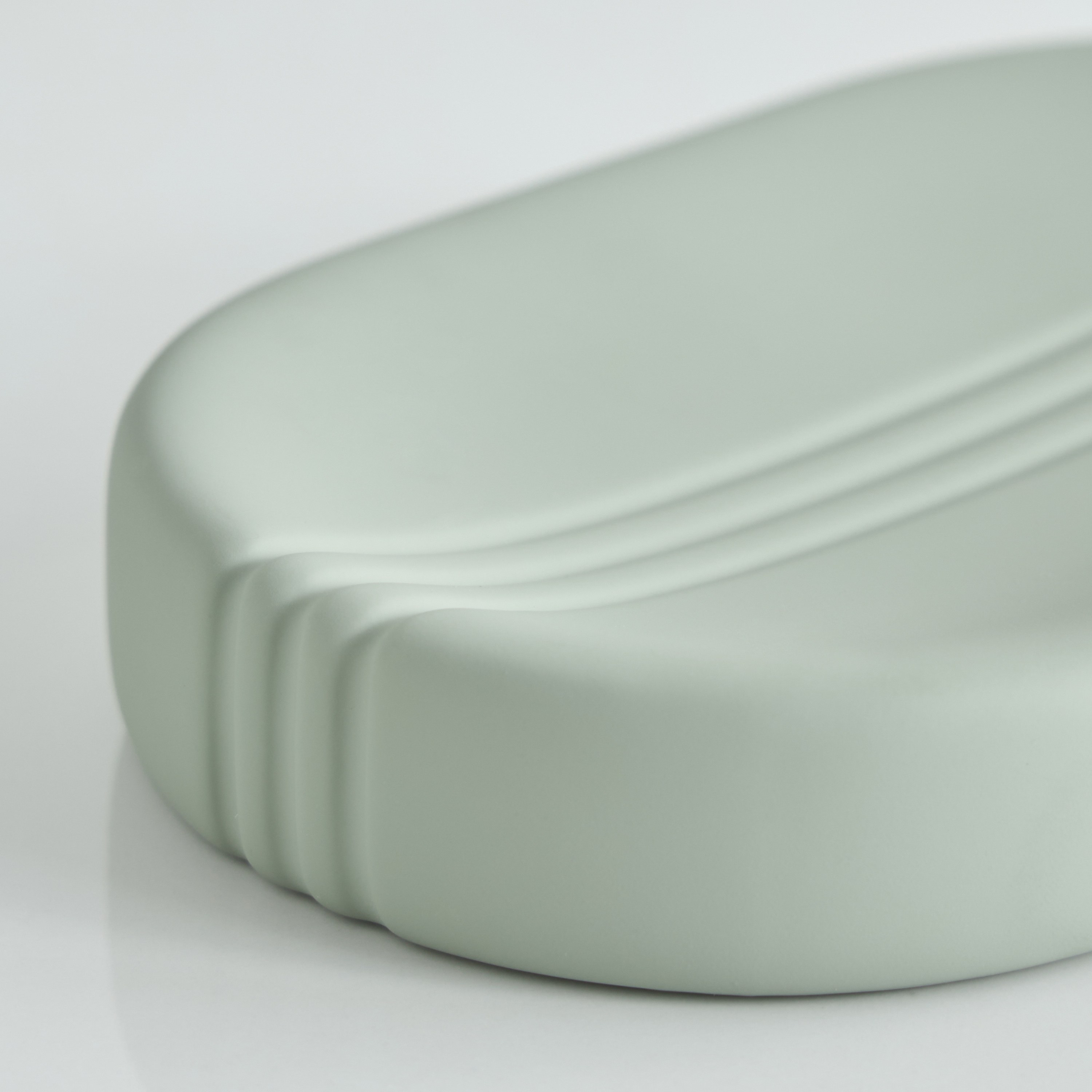 Lea Soap Dish-household-bathandlaundry-bathaccessories-soapdishesanddispensers-image-2