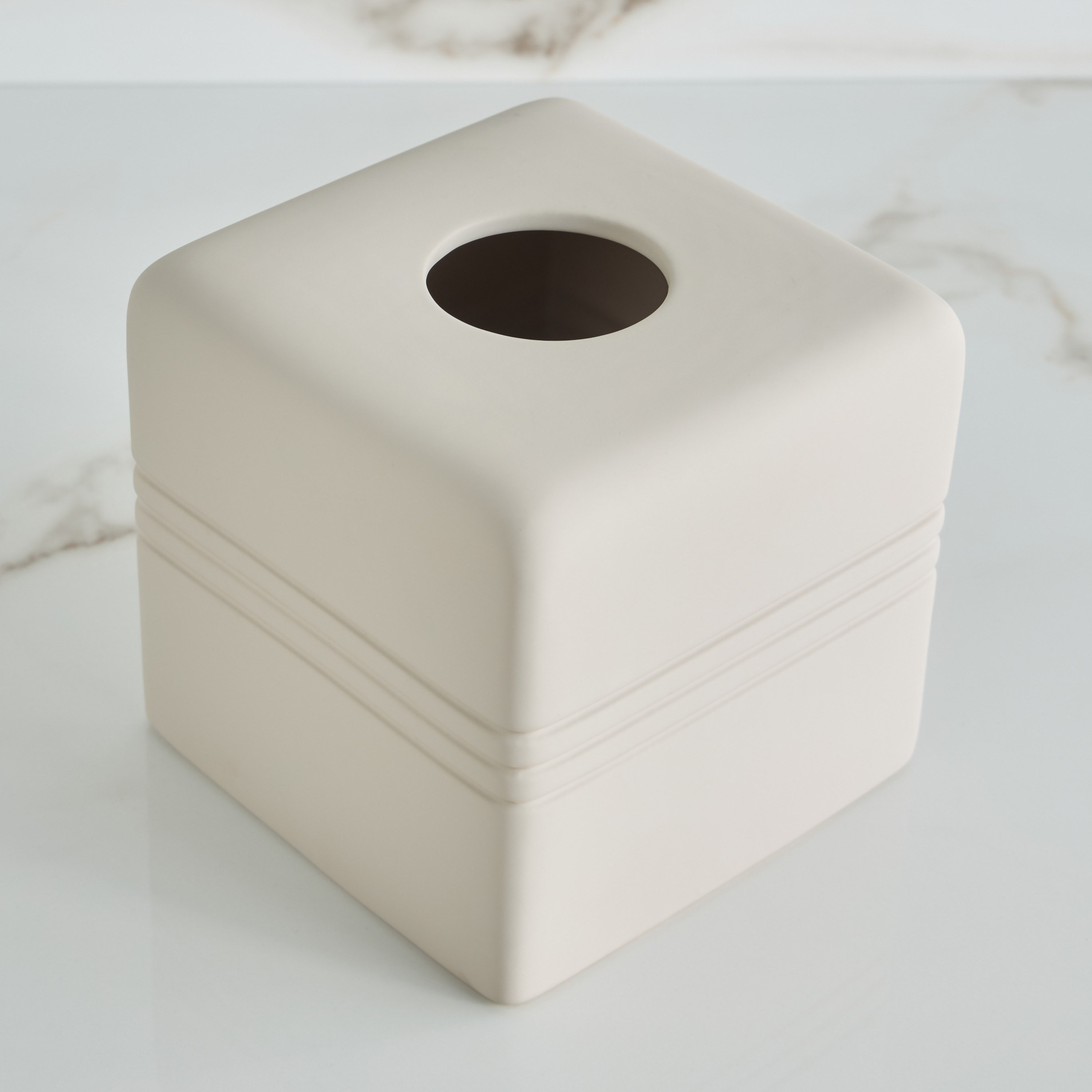 Lea Tissue Box Cover-household-bathandlaundry-bathaccessories-tissueboxesandcottonjars-image-2