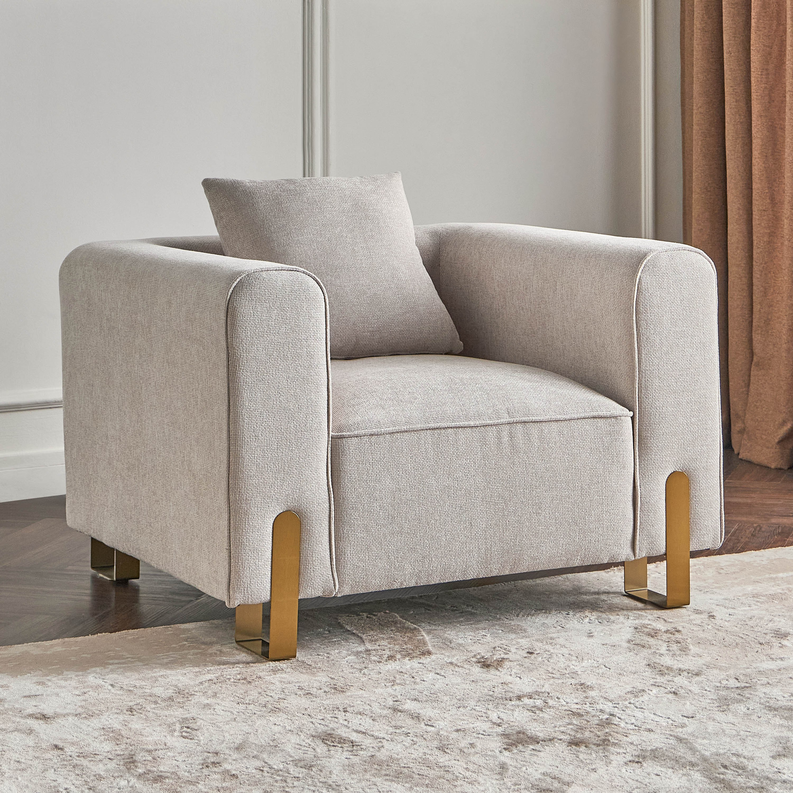 كرسي قماش بمساند ذراعين - أرشون-furniture-sofaandseating-armchairs-image-1