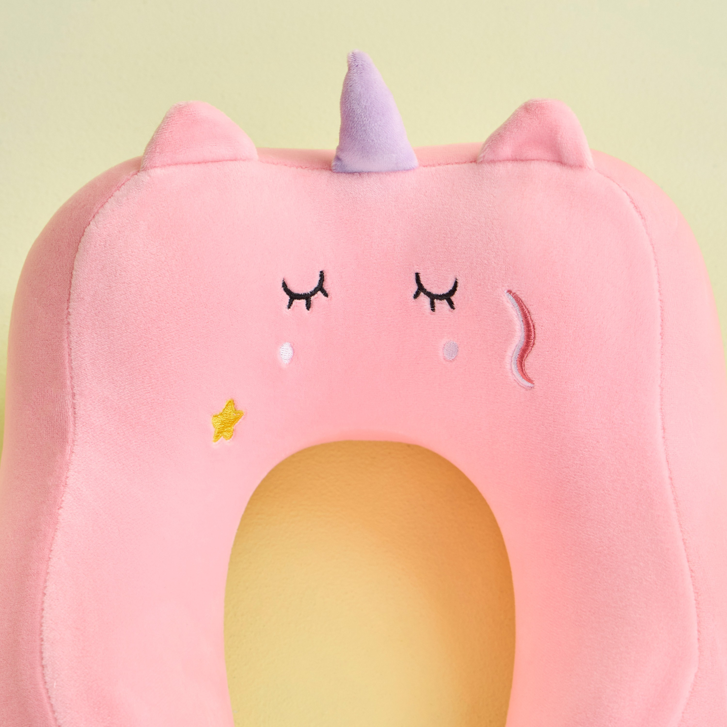 وسادة دعم الرقبة ميموري فوم بشكل يونيكورن-babyandkids-schoolessentials-stationery-image-2