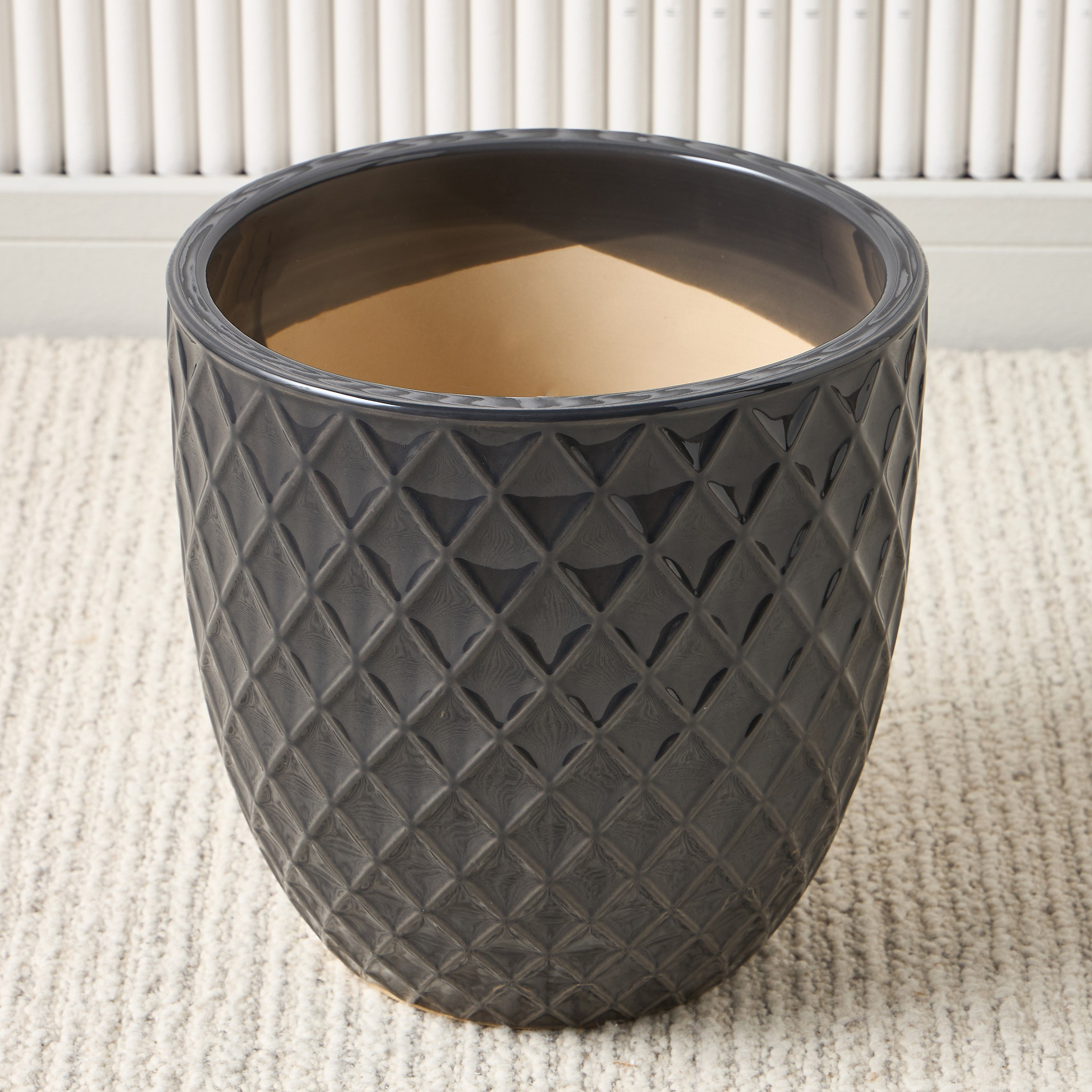 Hera Ceramic Planter - 32 cm-household-gardenandoutdoor-potsandplanters-planters-image-2