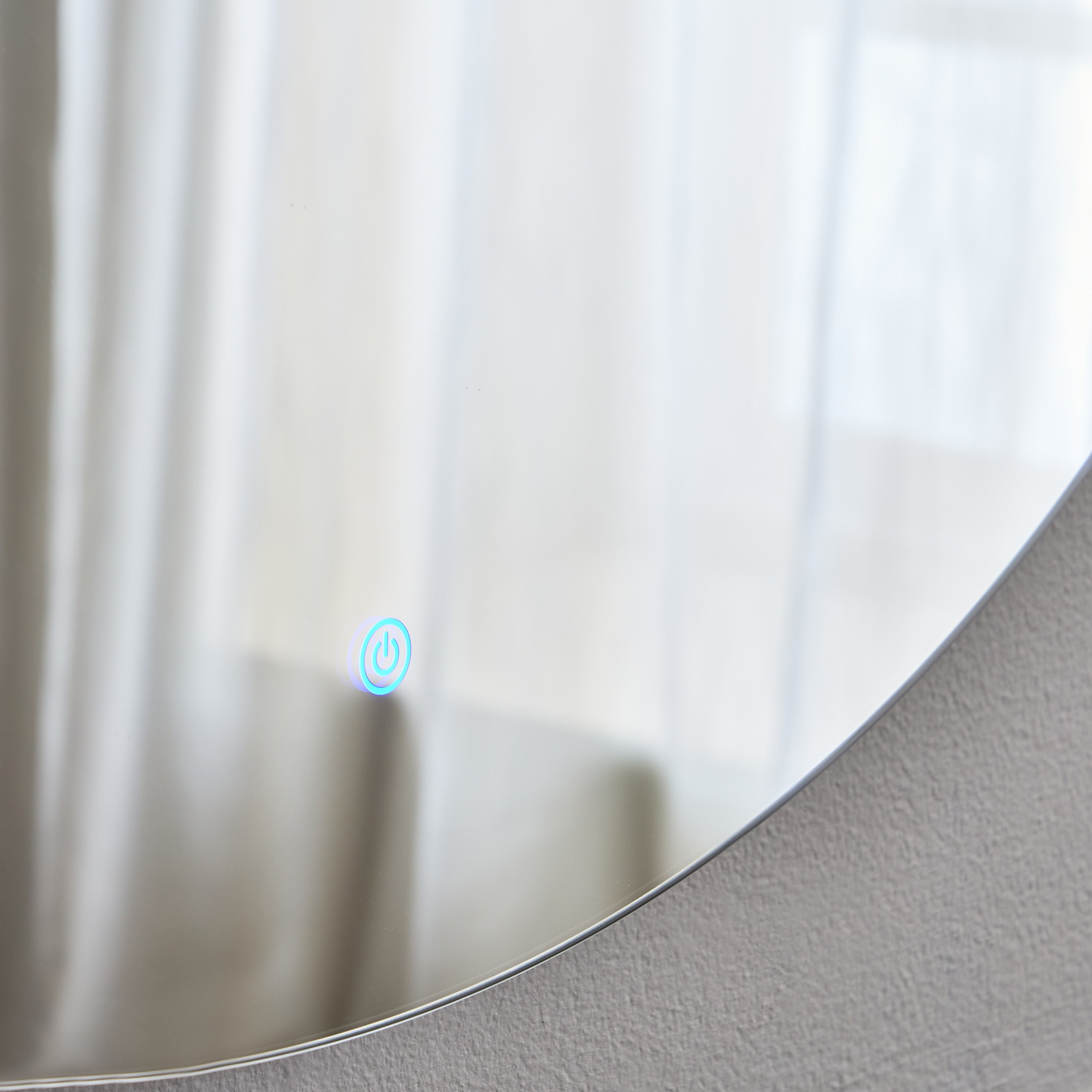 Hylas LED Wall Mirror - 100 cm-household-walldecorandmirrors-mirrors-wallmirrors-image-6