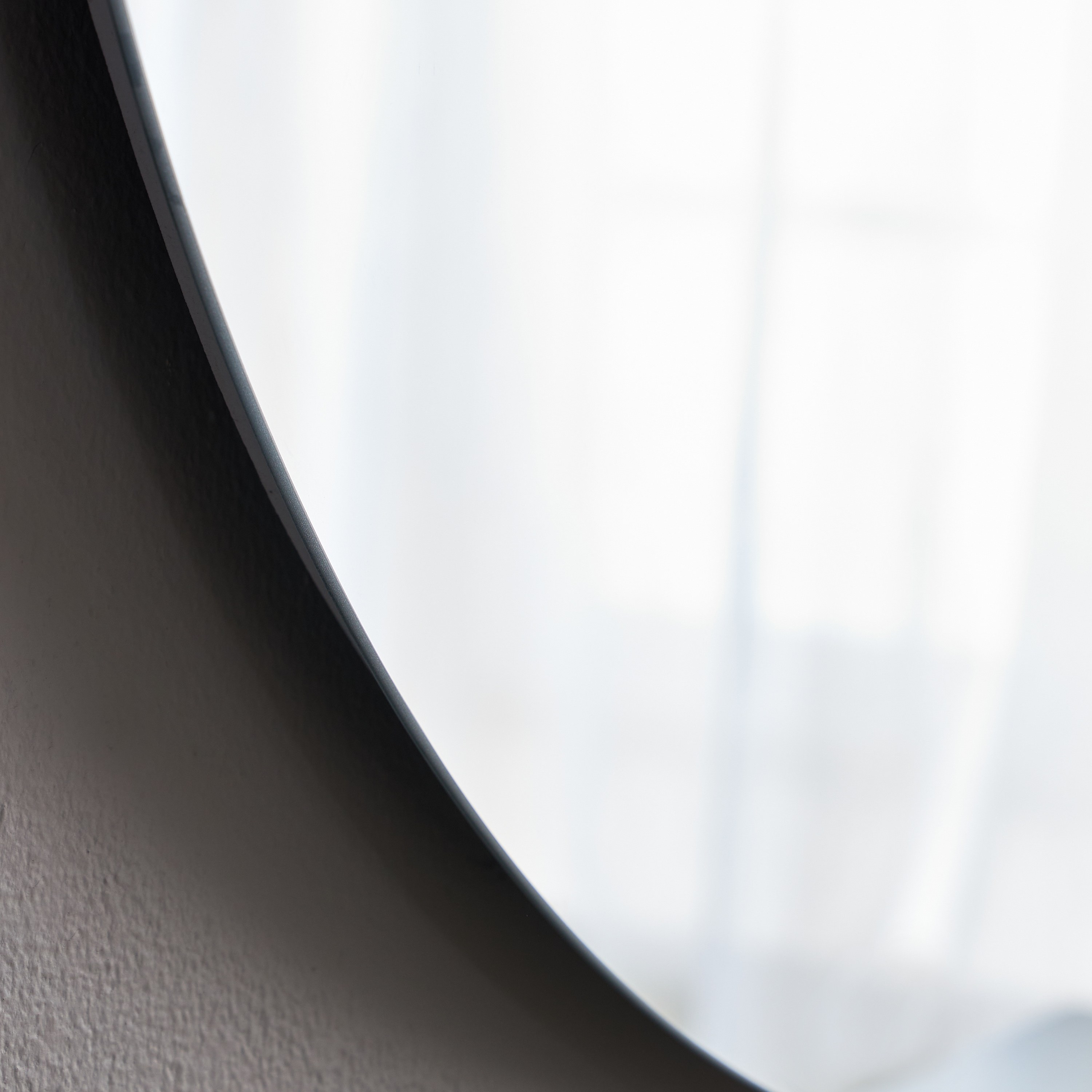 Hylas LED Wall Mirror - 100 cm-household-walldecorandmirrors-mirrors-wallmirrors-image-7