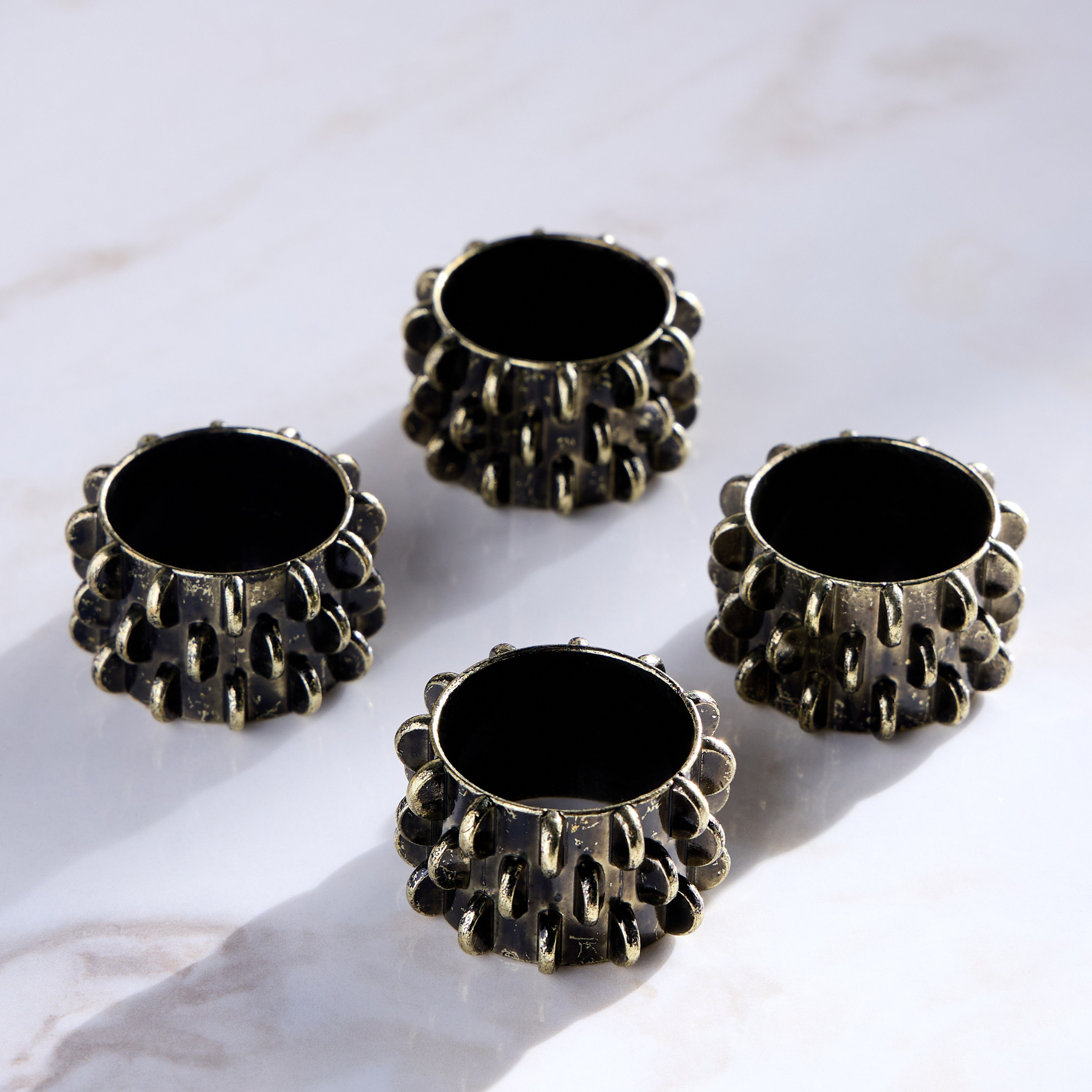 Doree Retro 4-Piece Napkin Ring Set-household-dining-tablelinen-napkinsandaccessories-image-1