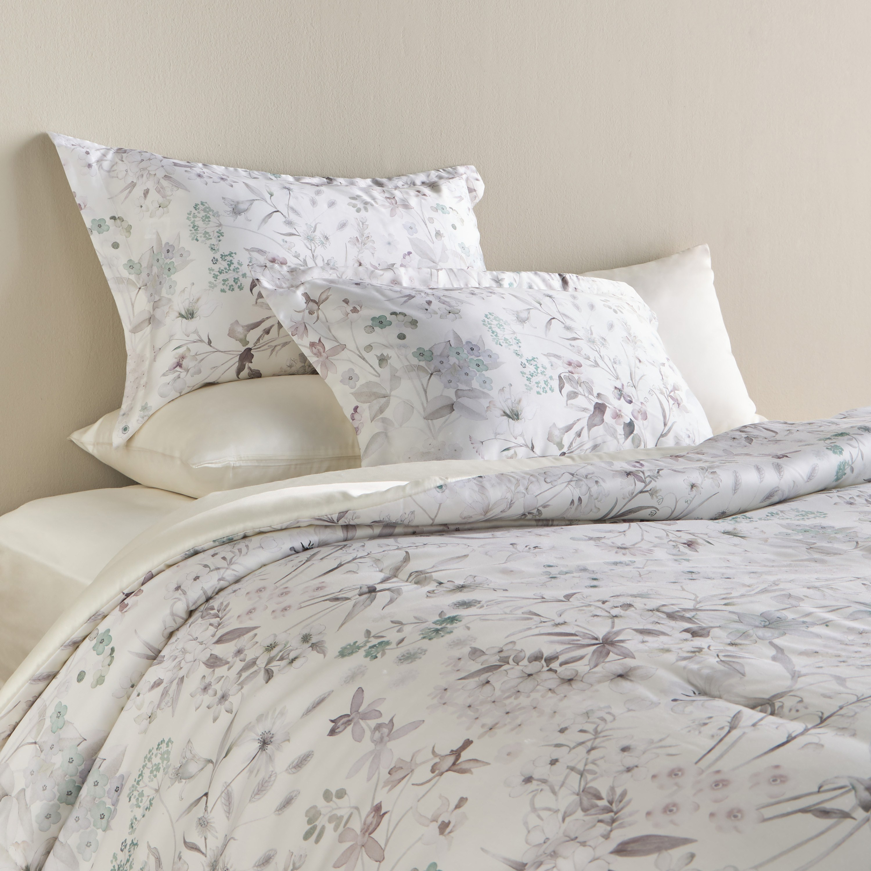 Elysiana Floral BIAB Tencel 6-Piece Super King Comforter Set - 240x260 cm-household-bedding-comfortersandbedspreads-bedinabag-image-1
